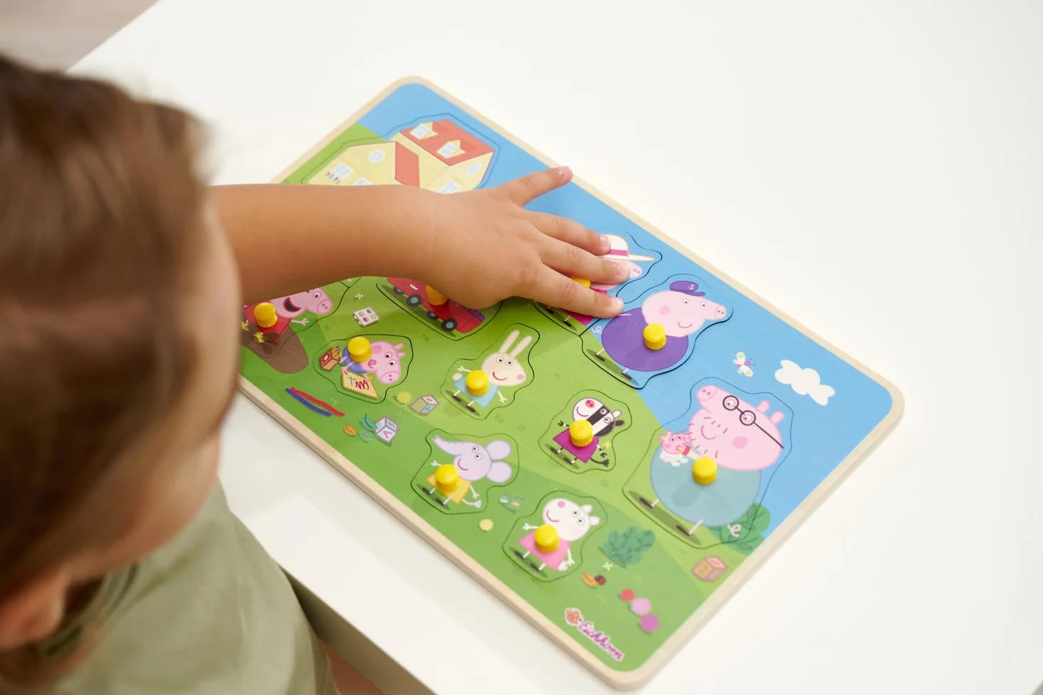 Eichhorn Peppa Pig Puzzle à emboîter en Bois 13 pièces 30 x 18 cm FSC