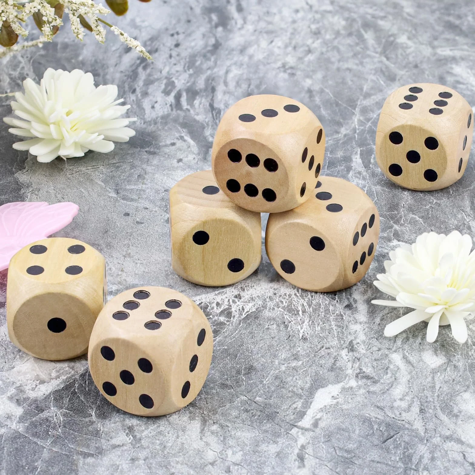 Grand Jeu de Dés en Bois 6 Pièces 25 mm D6 Cubes Naturel pour Jeux de Table