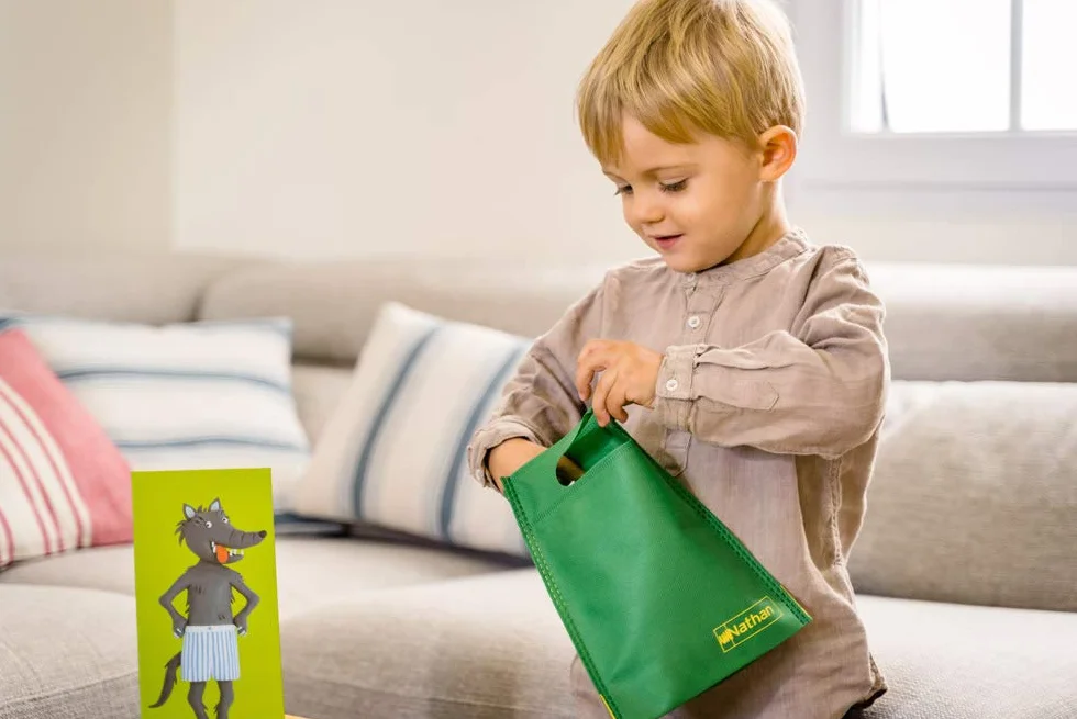 Nathan Le Jeu du Loup - Jeu de société Coopératif - Premier Jeu pour Enfants - 1 à 4 Joueurs - Dès 3 Ans