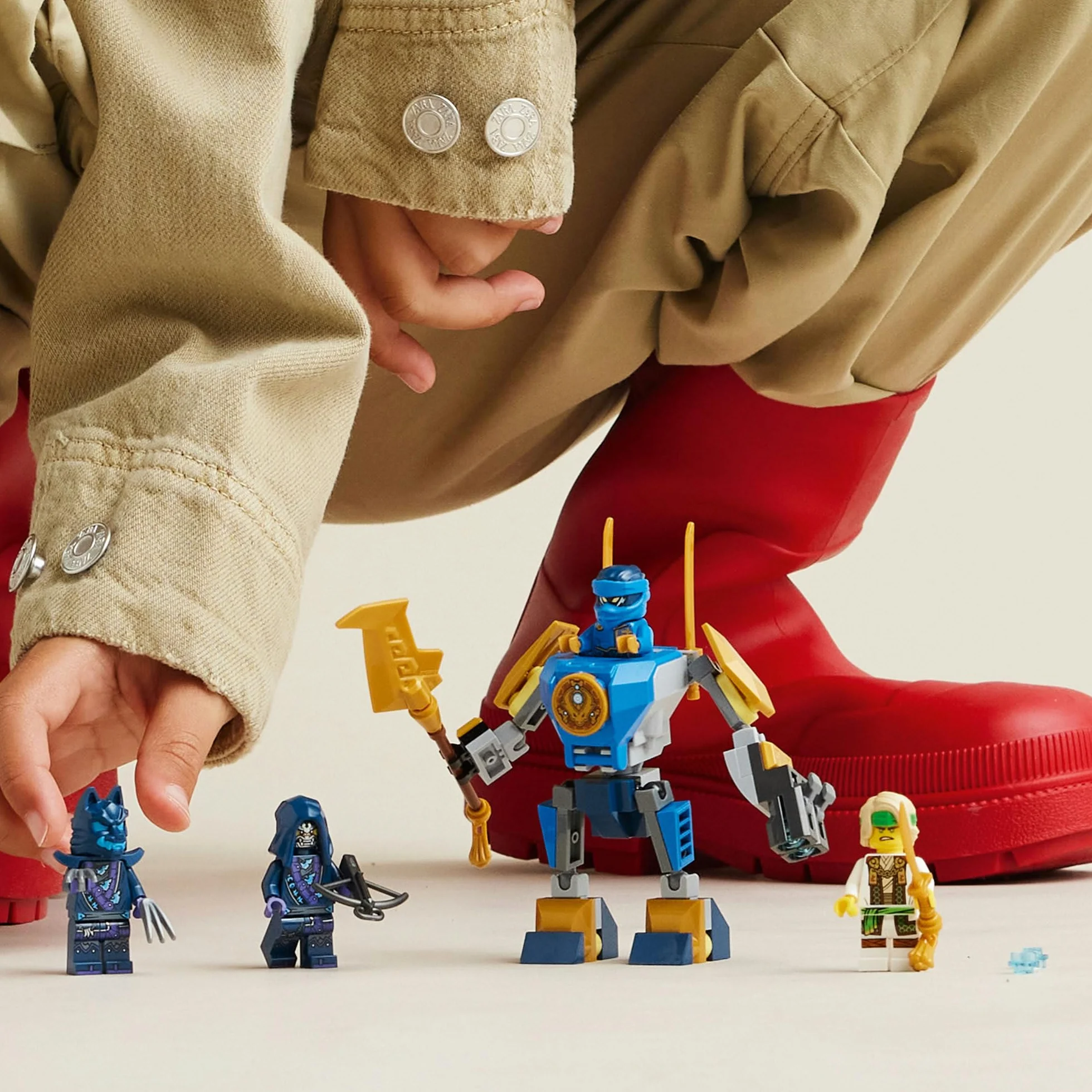 LEGO Ninjago Pack de Combat Robot de Jay Jouet Ninja Figurines Jay Mini-Katana Robots Cadeau Enfants 6 Ans 71805