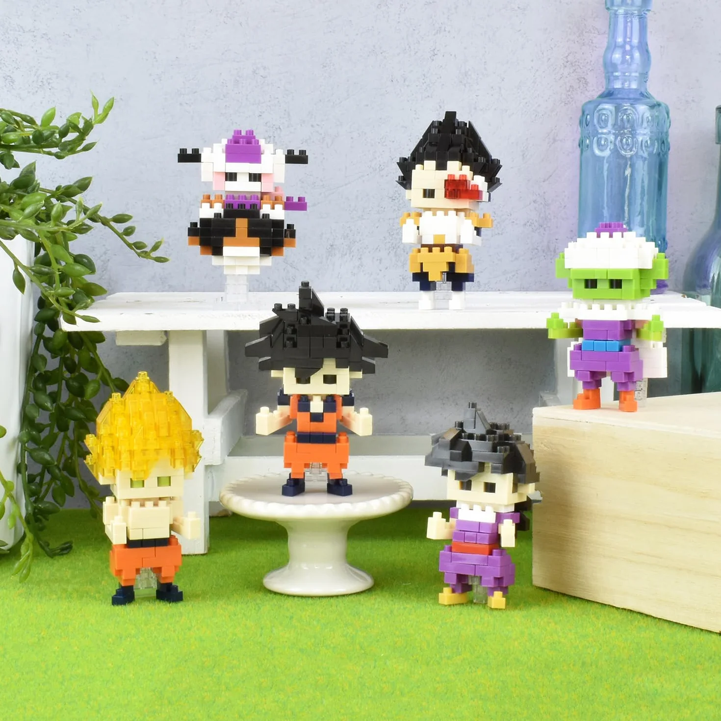 NANOBLOCKS Bandai - Nanoblock - Son Goku - Dragon Ball Z - Mini figurine en briques - Kit construction NBDB001