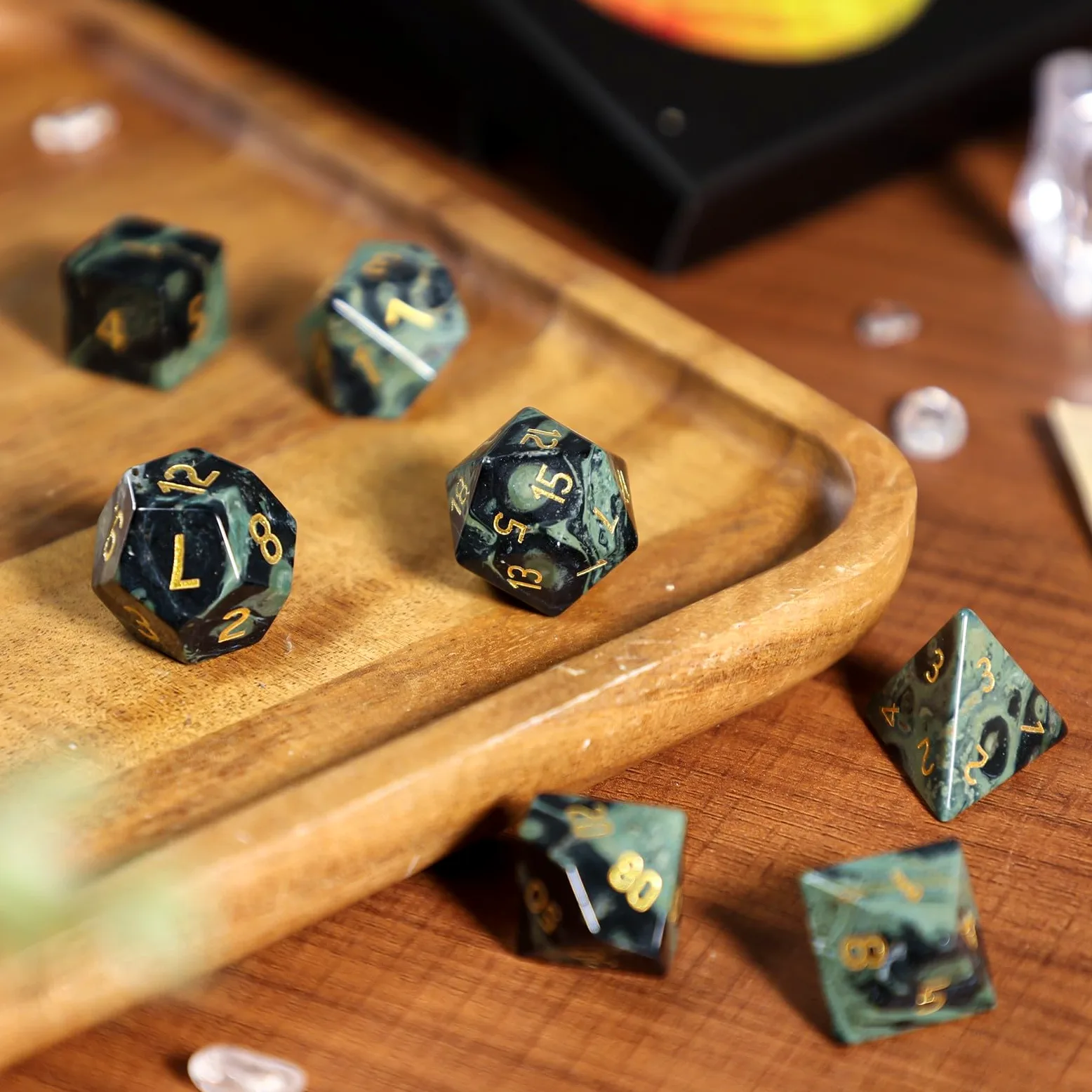 Ensemble de 7 dés polyédriques en Jaspe Kambaba DND avec boîte pour Jeux de Table RPG MTG, dés en Cristal de guérison pour la décoration et la Collection à la Maison