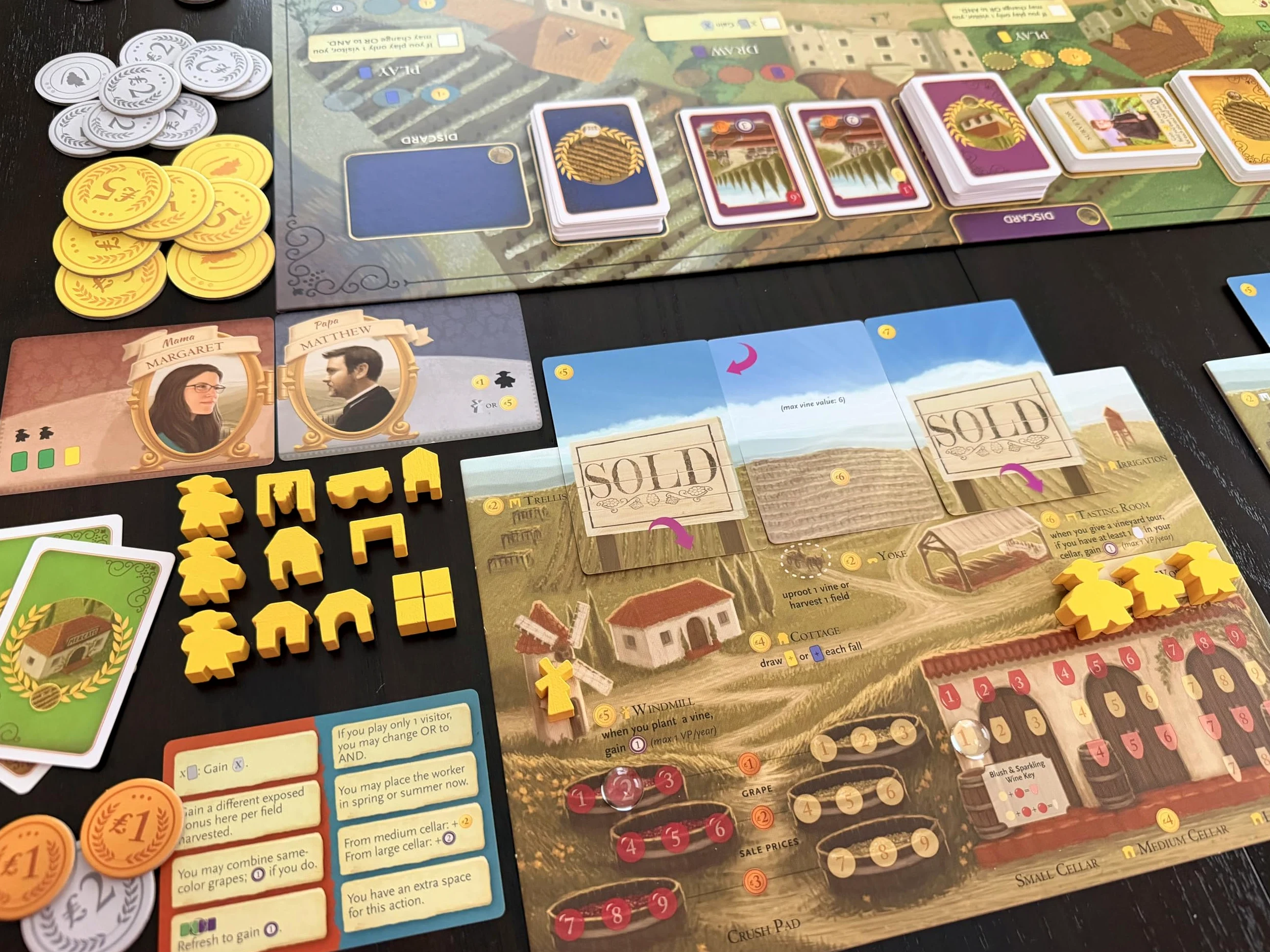 Stonemaier Games: Viticulture : Bordeaux Expansion par Jamey Stegmaier | Un nouveau plateau avec des graphismes, une disposition et un nouveau mécanisme mis à jour | Ajouter à la viticulture | 1 à 6
