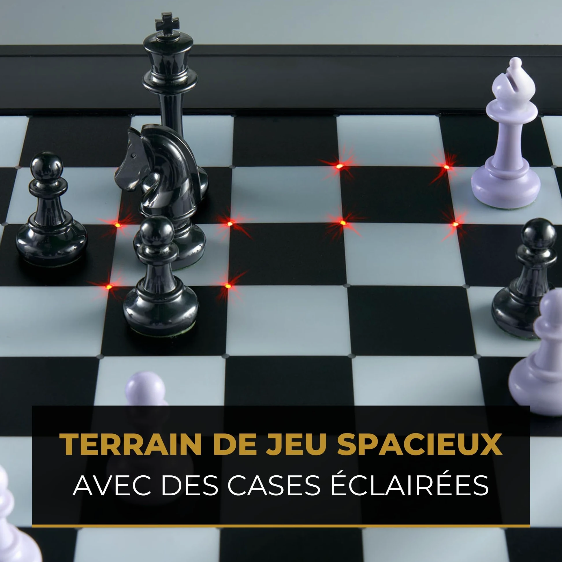 Millennium Ordinateur d'échecs The King Competition M831 Facile à Utiliser, pour Toute la Famille et Les passionnés d'échecs, avec Niveau de Jeu automatiquement Ajustable, Affichage des Coups par LED