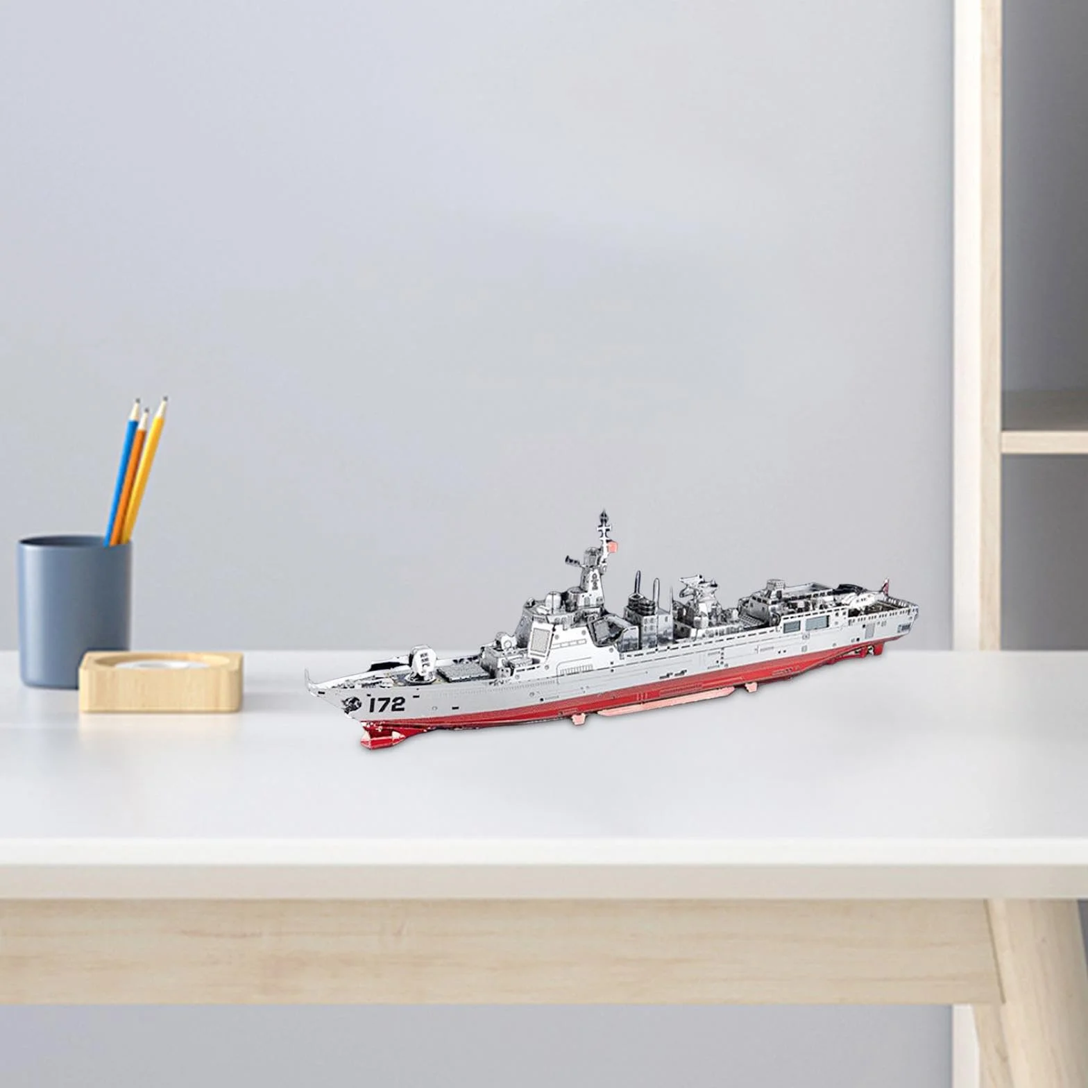 Maquette de Porte-Avions à Assembler : Puzzle de Navire Échelle pour Garçons