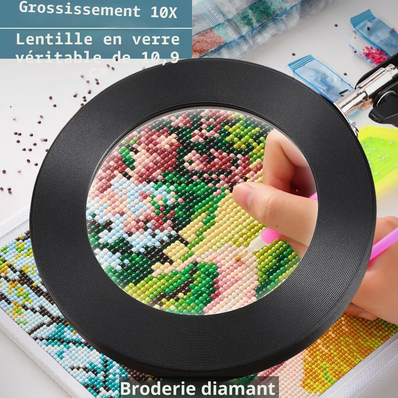 Lampe Loupe de Bureau avec LED 10X, Bras Pivotant Réglable, Pince Métal, 3 Modes Couleur, 10 Niveaux Luminosité