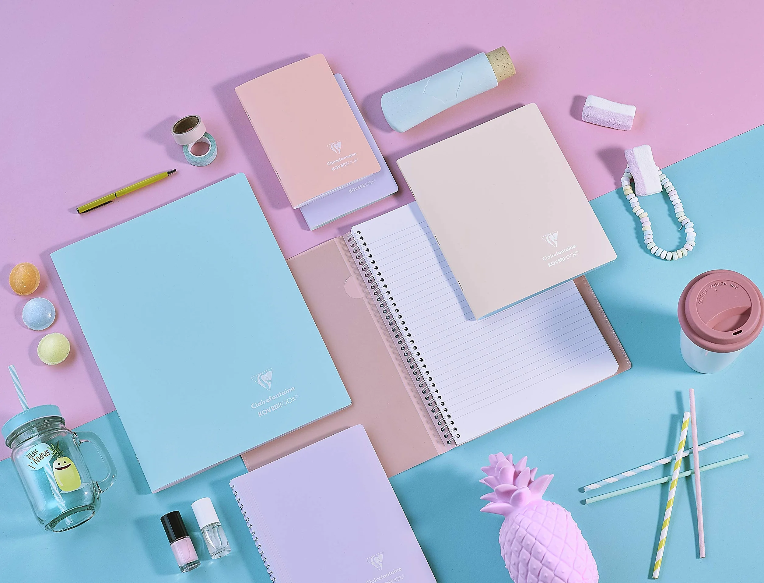 Clairefontaine Koverbook Blush Rose poudré - 24x32 cm - 96 Pages Grands Carreaux - Papier Blanc 90 g