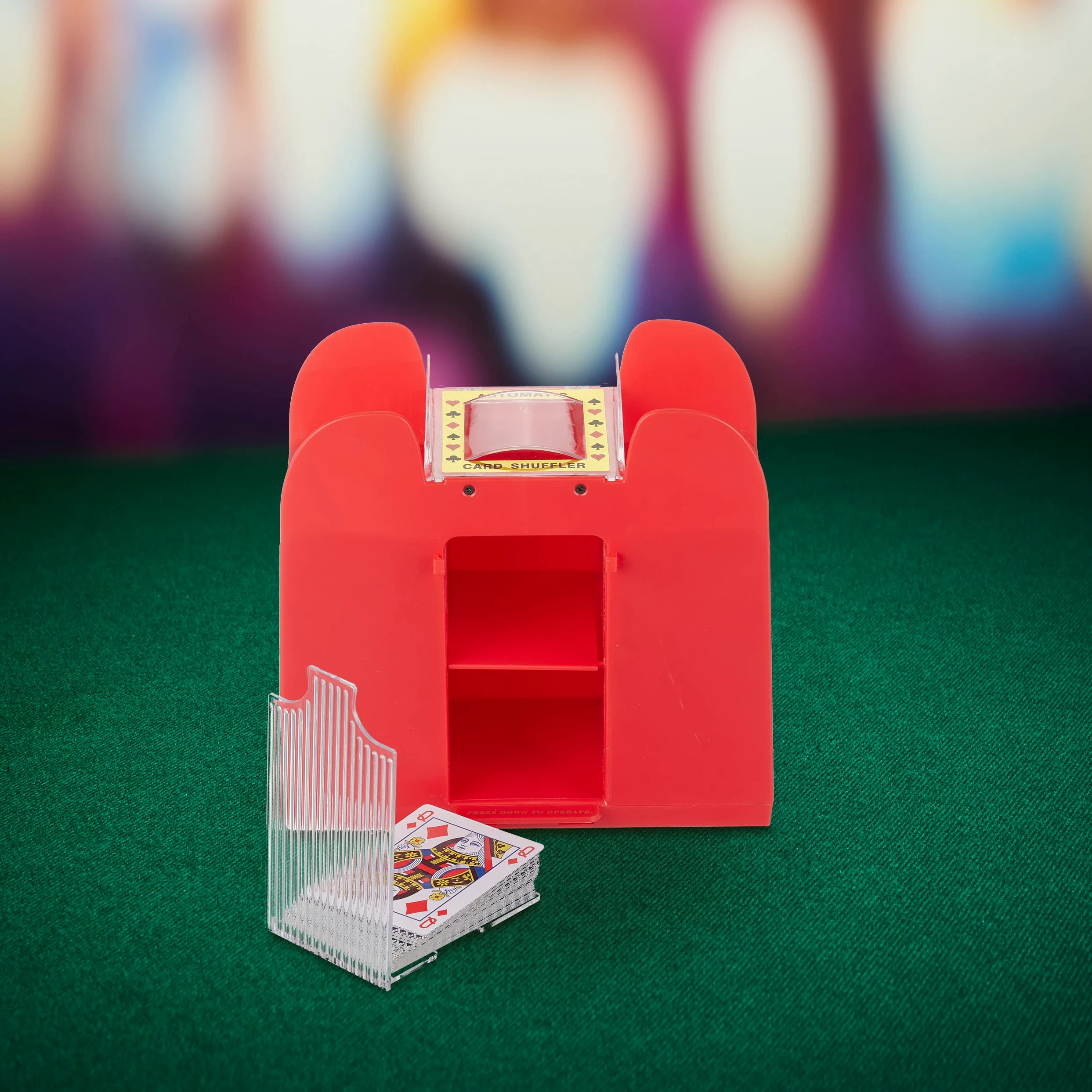 Relaxdays Mélangeur de Cartes, 6 Jeux, Automatique, Cartes jusqu'à 91 mm, Appareil à mélanger Carte, Plastique, Rouge