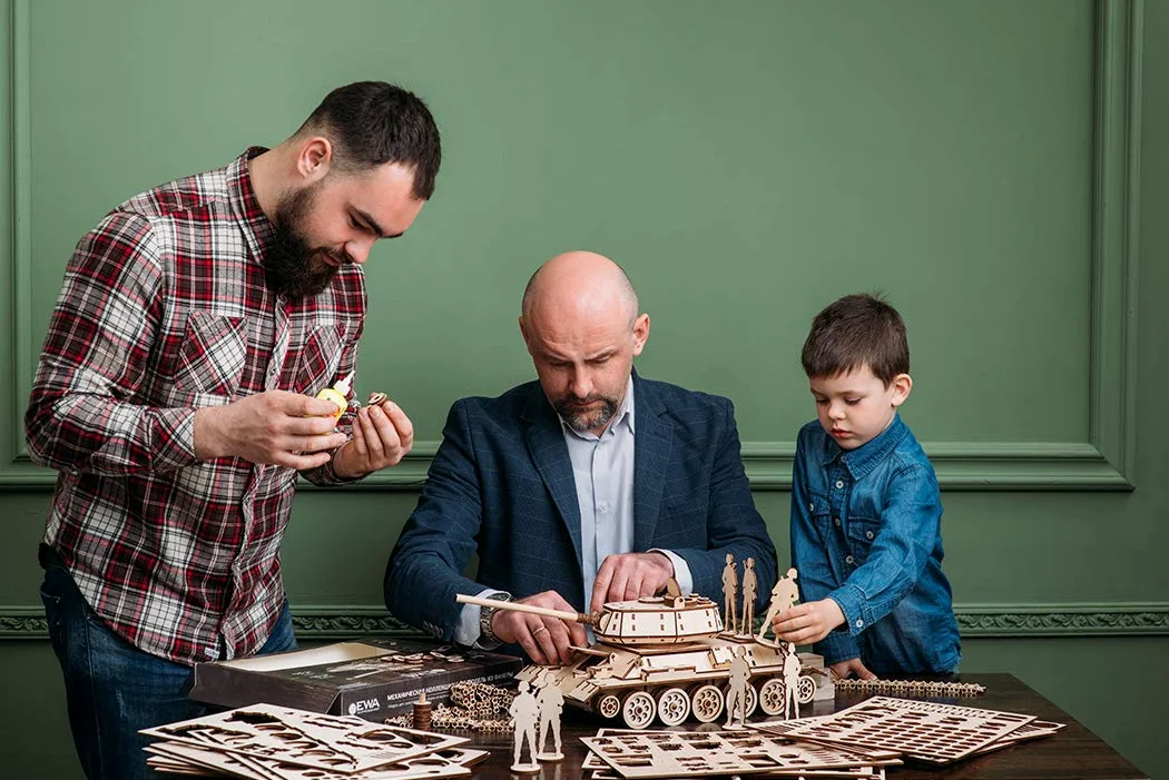 EWA Eco-Wood-Art- Char Militaire T-34-Puzzle 3D en Bois-Casse tête Adulte et Adolescent-Assemblage avec de la colle-600 pièces, Tank T-34, Naturel, Panzer T-34