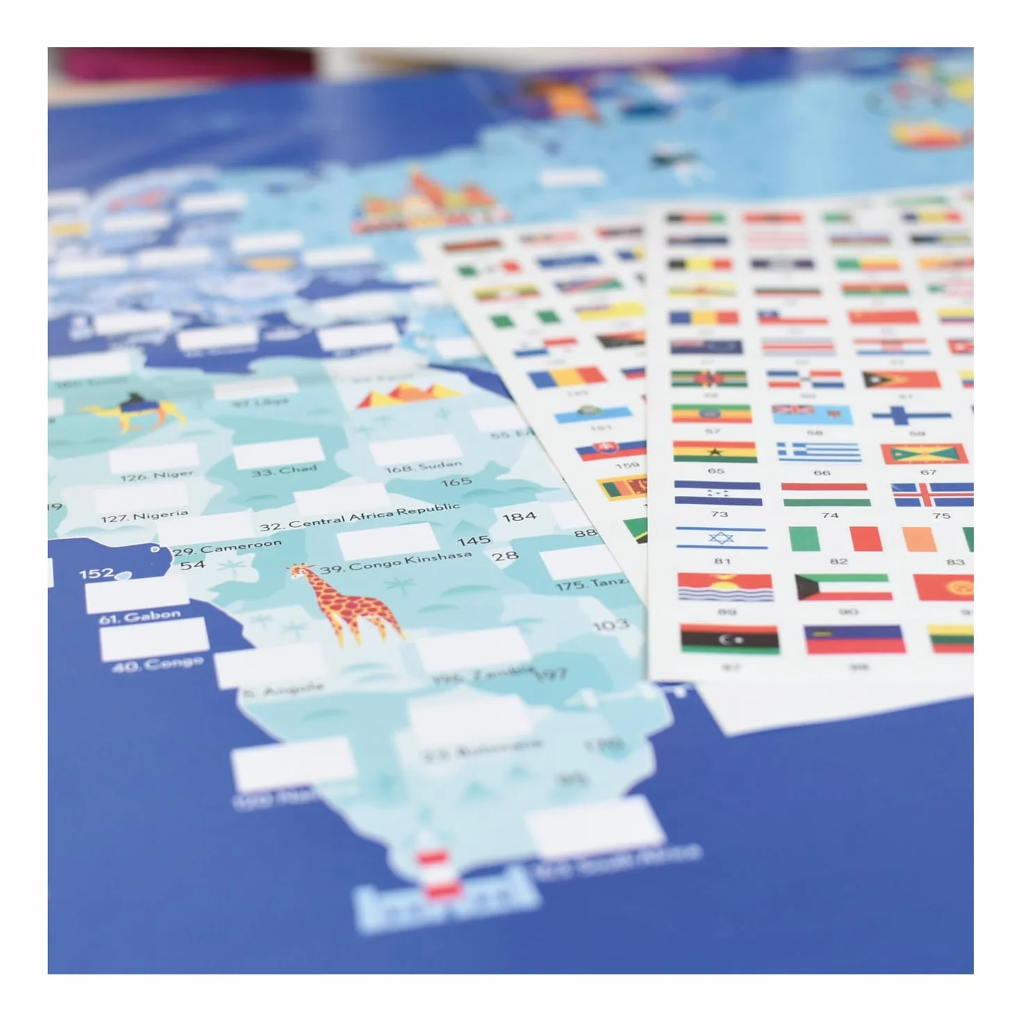 Poster Autocollant Drapeaux du Monde Carte du Monde éducatif interactif 68 x 100 cm pour Enfants 7 Ans
