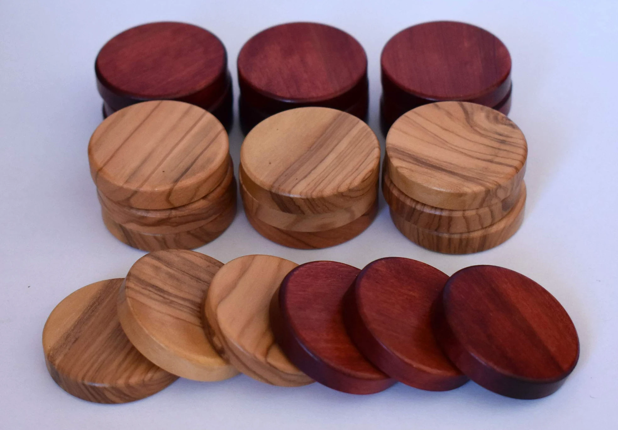 30 Natural Olive Wood - Red Color Backgammon Checkers - Chips 1.4 inches