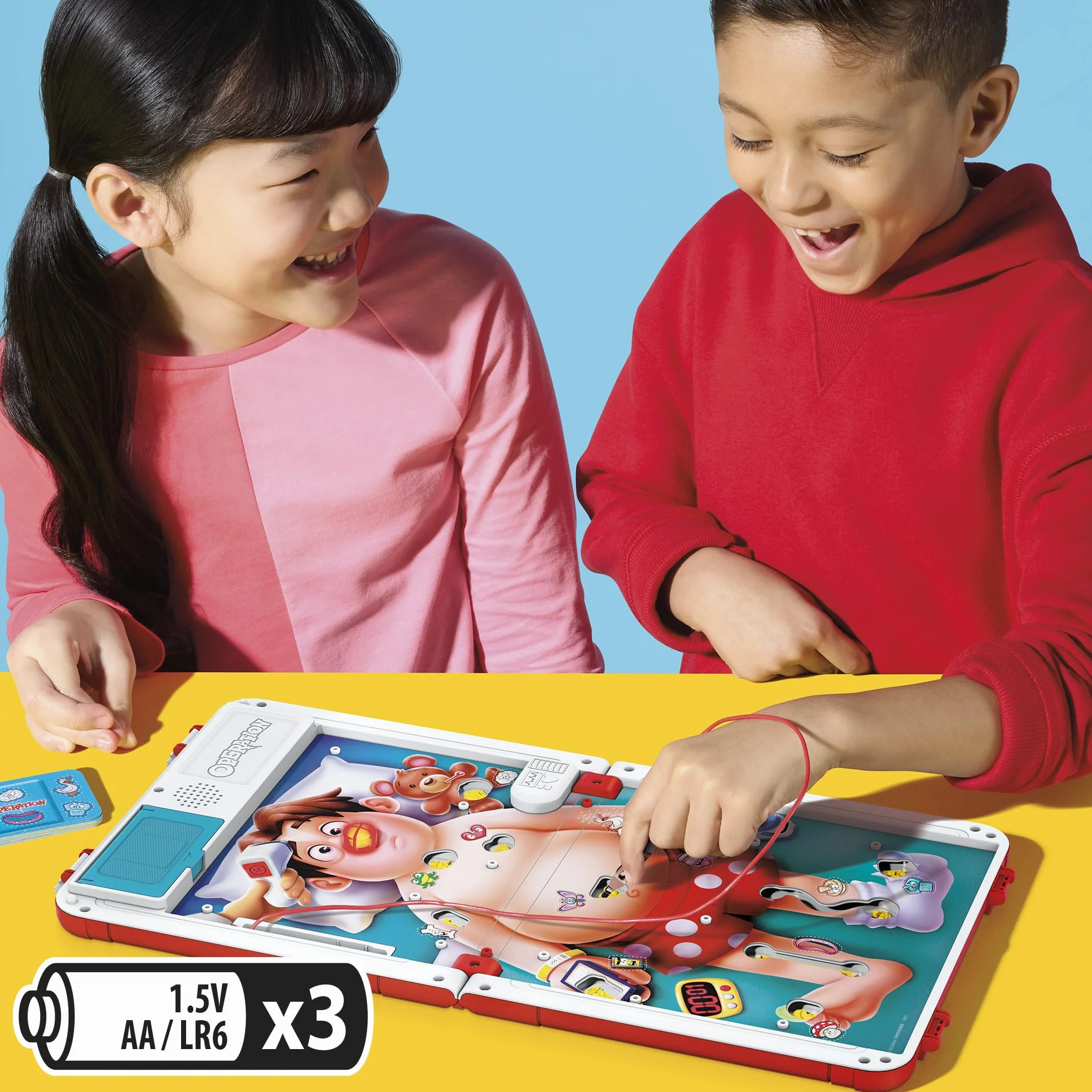 Hasbro Gaming Docteur Maboul, Jeu de Plateau Électronique avec Mallette de Transport Tout-en-Un - Version Française