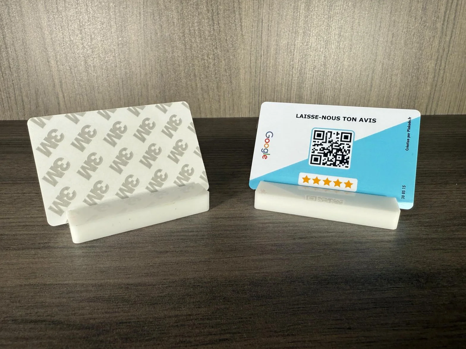 Carte QR Code Adhésif Avis Clients Format Carte de Visite Google Avis (Deux)