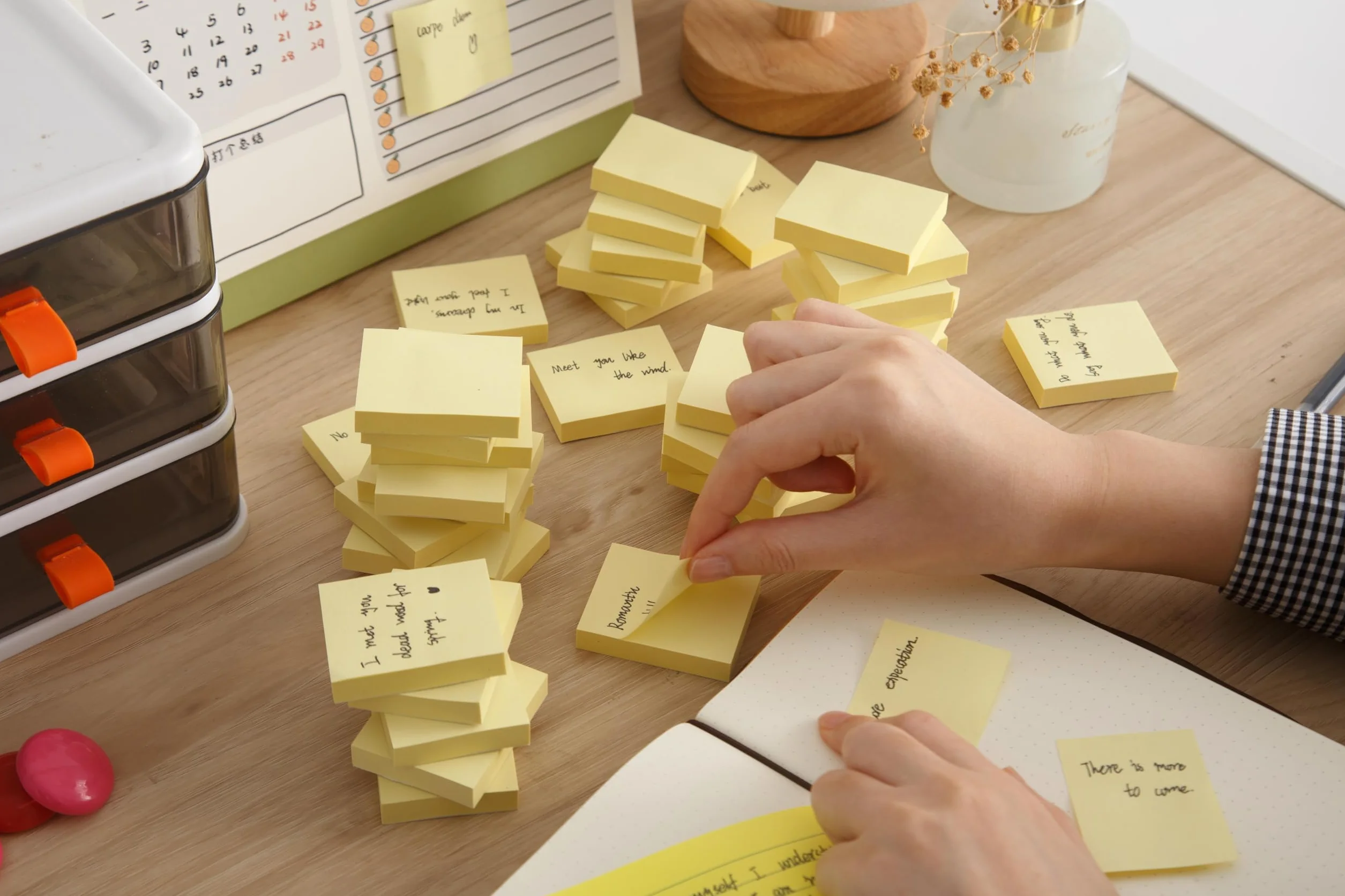 Lot de 36 mini blocs de notes adhésives 3,8 x 5,1 cm, 80 feuilles/bloc, jaune basique