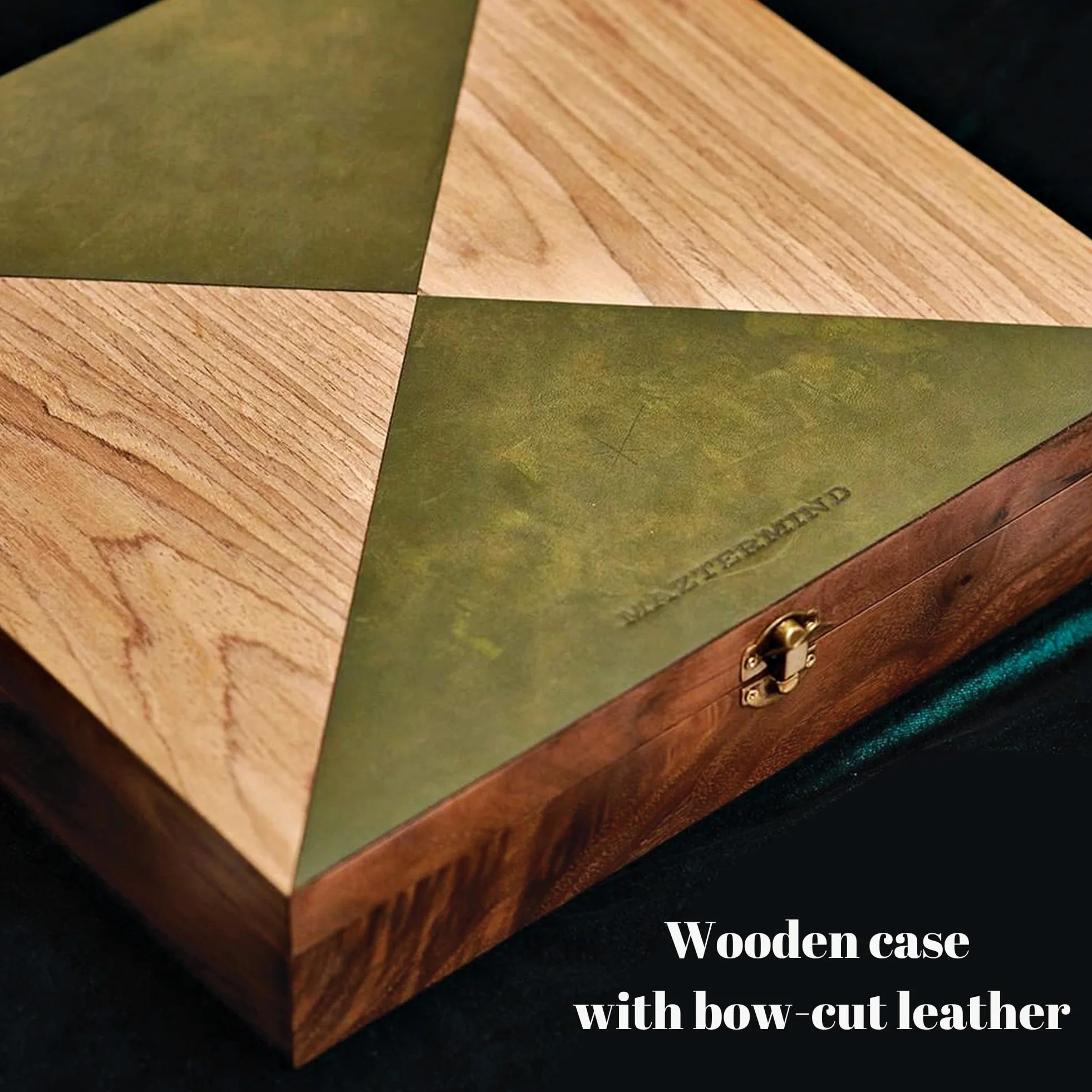 BOWTIE Ensemble de poker en bois avec cartes à jouer, 300 jetons de poker lestés professionnels avec étui en bois de noyer, cadeau unique pour Texas Hold'em, Blackjack, jeux de casino, Memento Mori