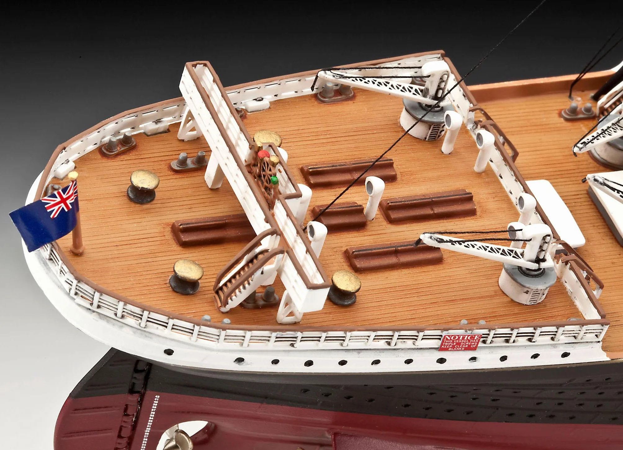 Revell Coffret Cadeau 100 Ans De Titanic Special Edition 67