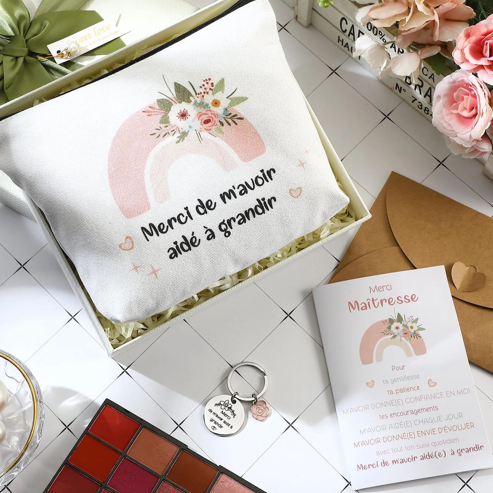 Cadeau de Remerciement pour Maîtresse Professeur 4 Pièces Trousse de Maquillage Porte-Clés Carte Arc-en-Ciel avec Enveloppe