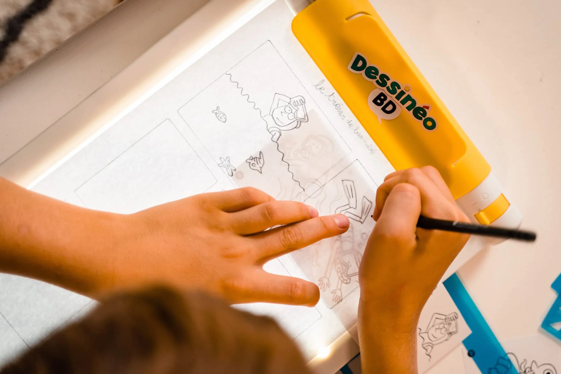 Nathan Dessinéo BD Tablette Dessin Enfant Lumineuse 92 Modèles Guide d'Utilisation 7 Ans