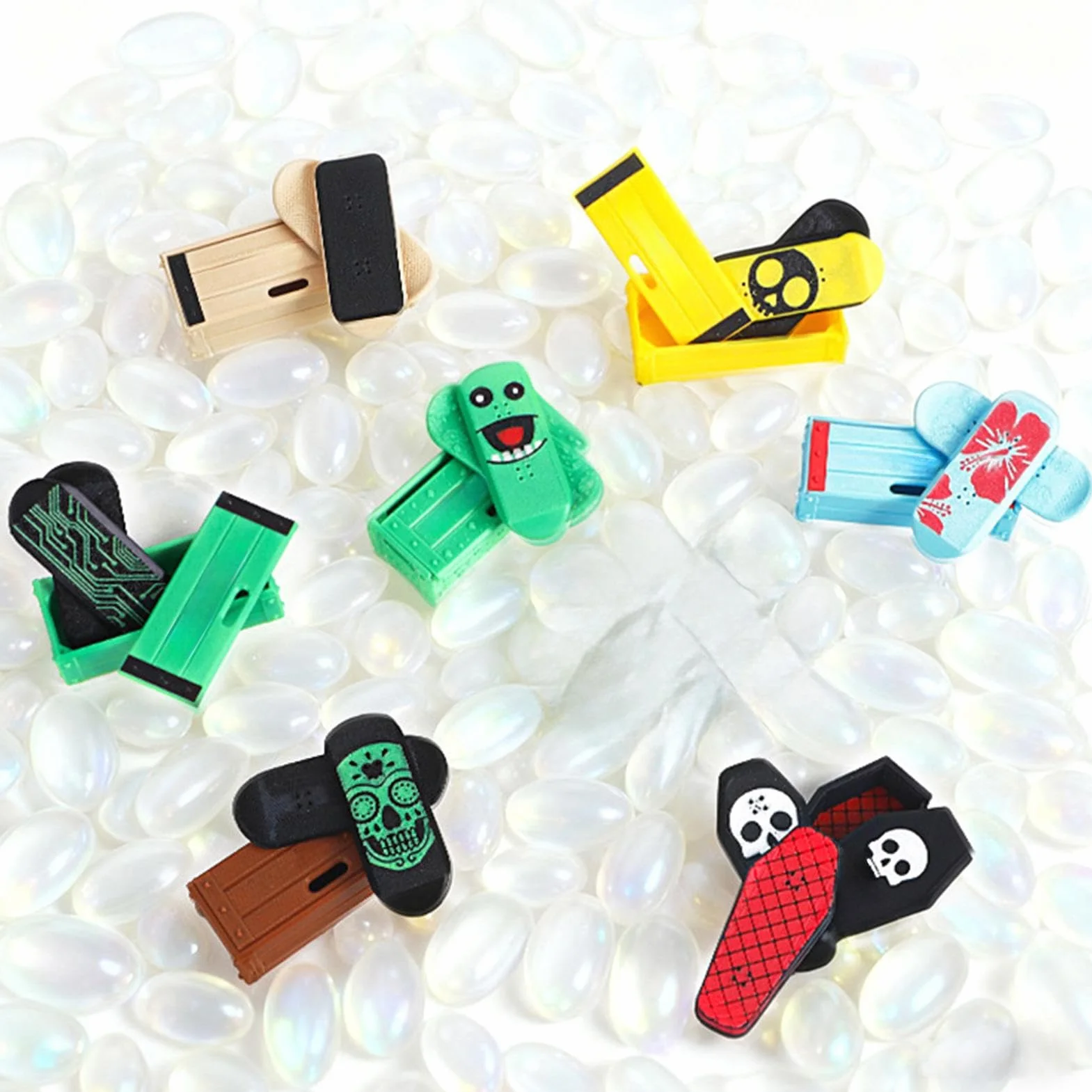 Magnetic Mini Fingerboard 3D Printed Fingerboard Obstacles Stress Relieving Portable