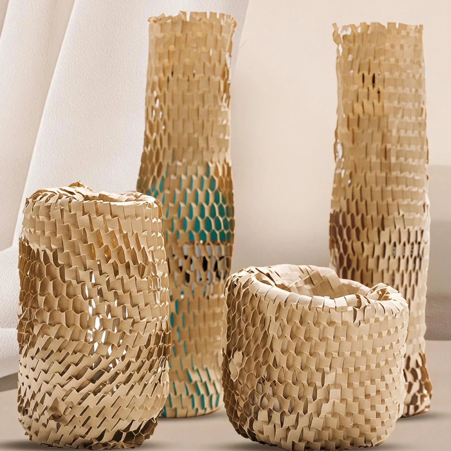 Papier d'emballage en nid d'abeille 30cm x 50m Rouleaux de Calage Recyclés pour Protection Objets Fragiles