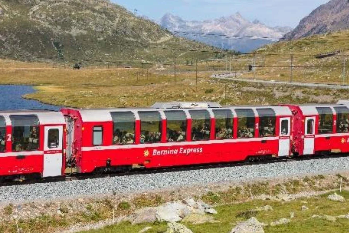 Kato N Gauge Rhaetian Railway Bernina Express New Logo, Set de base, 3 voitures, 10-1655, modèle ferroviaire, voiture de tourisme