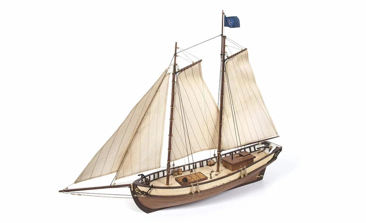 Occre Polaris Code 12007 Scale 1:50 H:446 mm W:124 mm L:580 mm