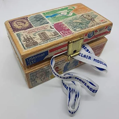 Étiquettes tissées personnalisées vintage - ruban nominatif marquage vêtements fond blanc texte bleu