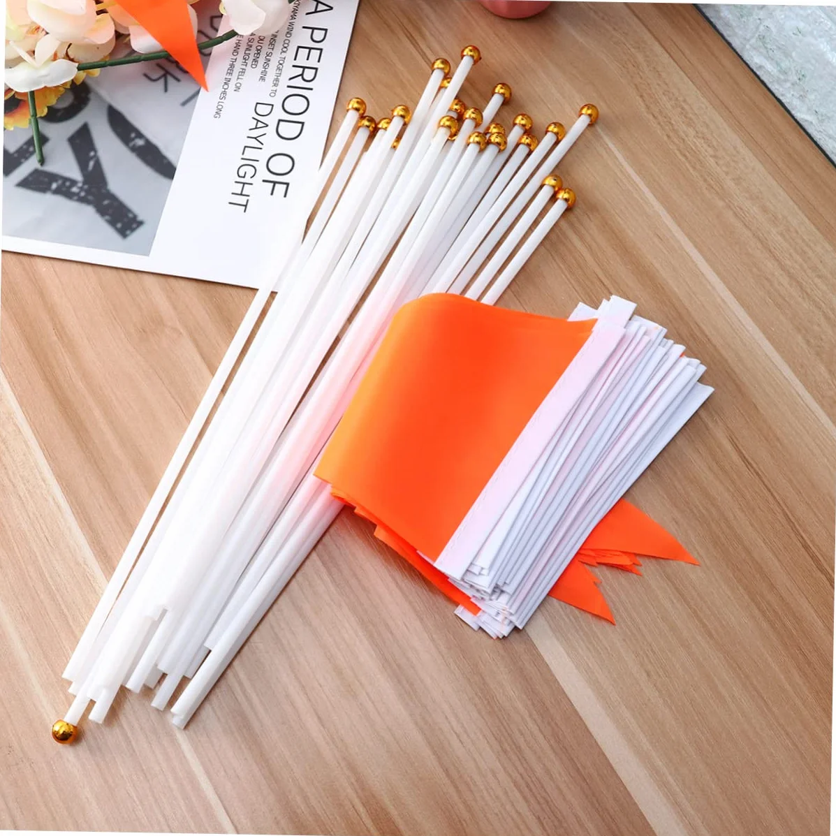 BESPORTBLE 50 Pièces Bannière Triangulaire Orange en Polyester et Plastique Portable