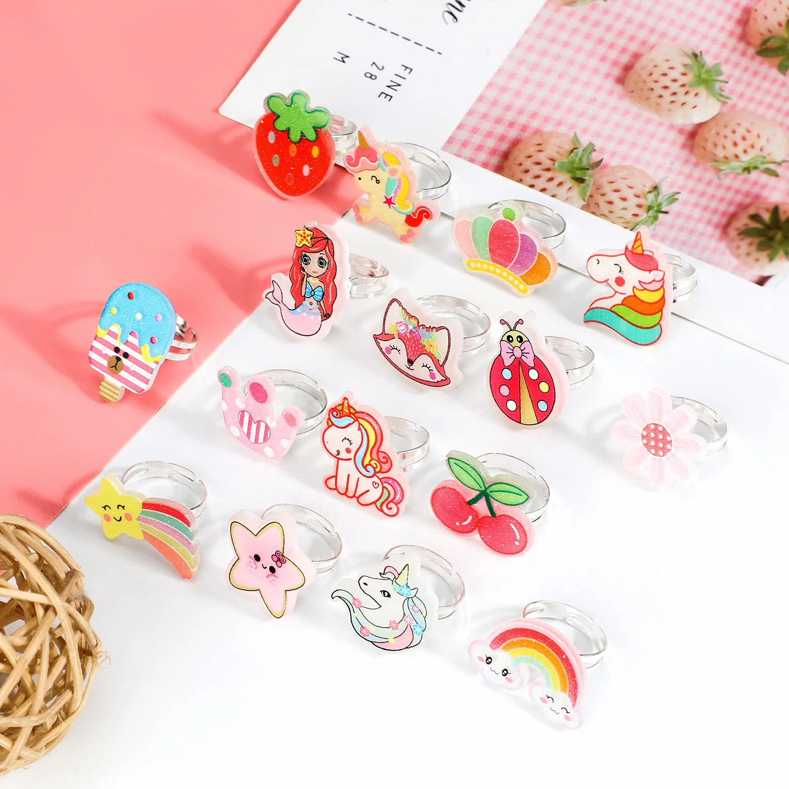 HIFOT 16 Pièces Bagues Réglables pour Enfants avec Boîte Coeur Rose, Kit Bijoux Princesse