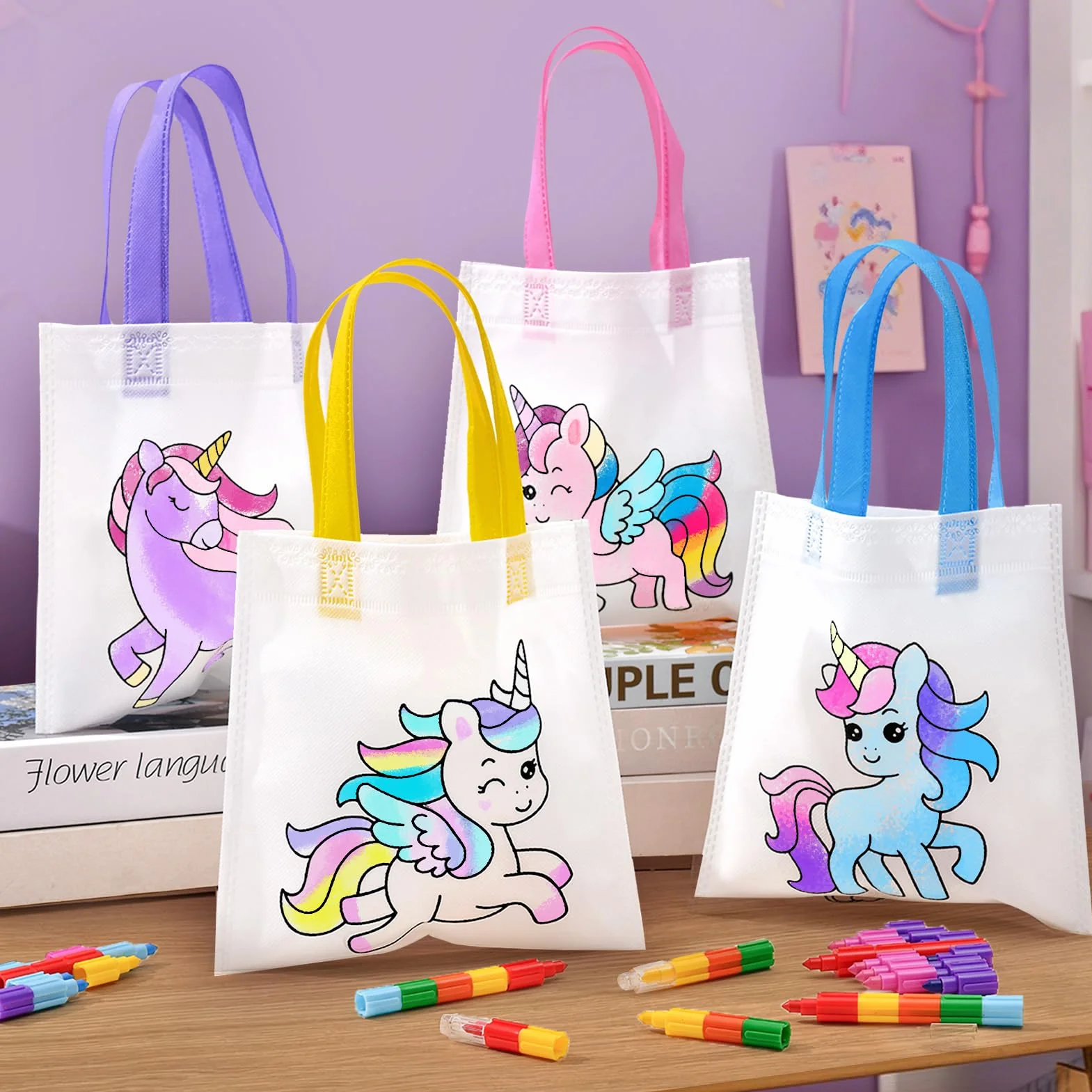 Toyssa 12pcs Sacs Licorne Dino Animaux à Peindre pour Enfants avec Crayons Empilables Set Créatif DIY Cadeaux d'Anniversaire