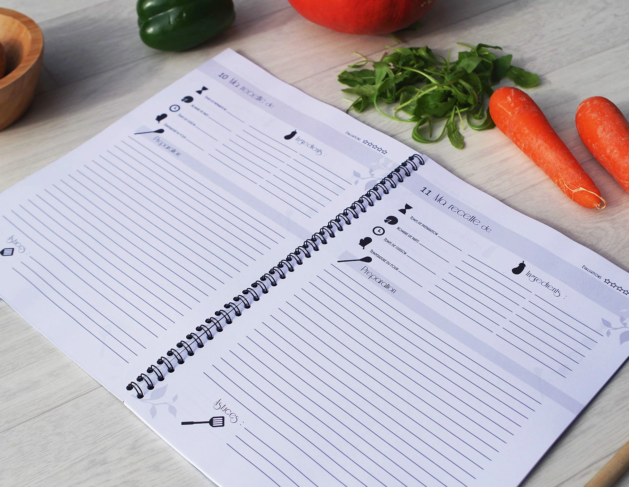 Cahier de Recettes Salées et Sucrées A4 Spirale, 60 Fiches Vierges