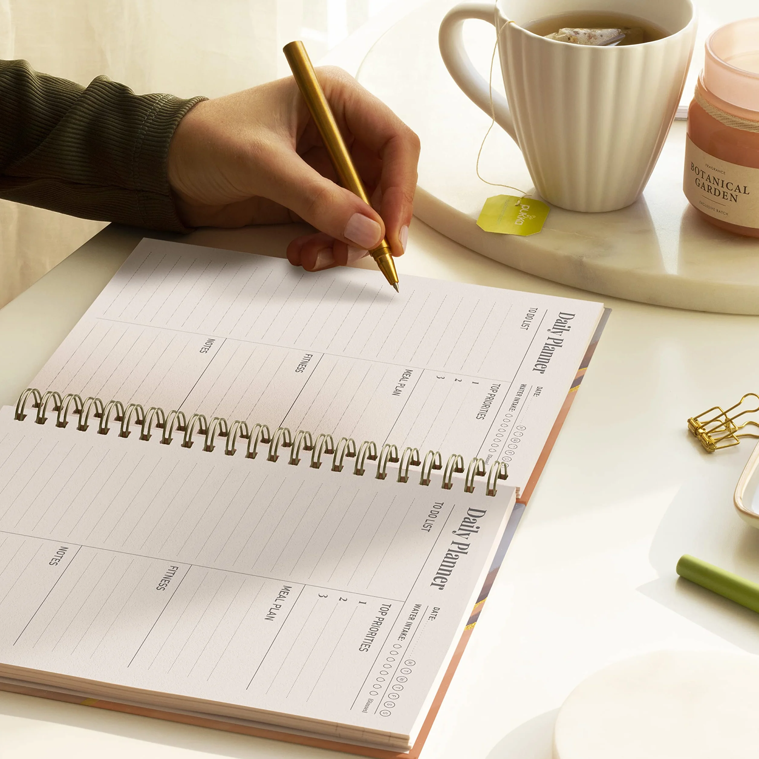 Agenda Pour Femme Daily Planner A5 160 Pages Non Datées Journal Fitness Planification Repas 20 cm x 15 cm