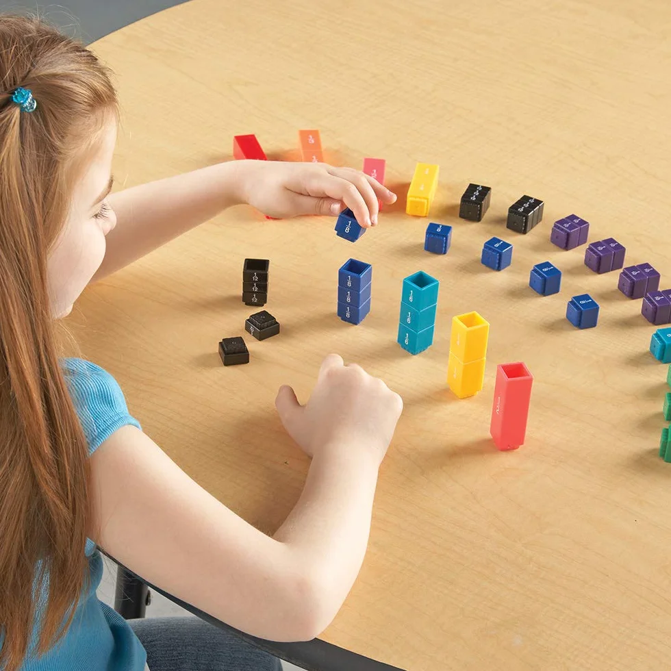 Learning Resources Cubes Fraction Tower Kit 51 Pièces Jeu Mathématiques Montessori Cadeau Éducatif Enfant 6 Ans