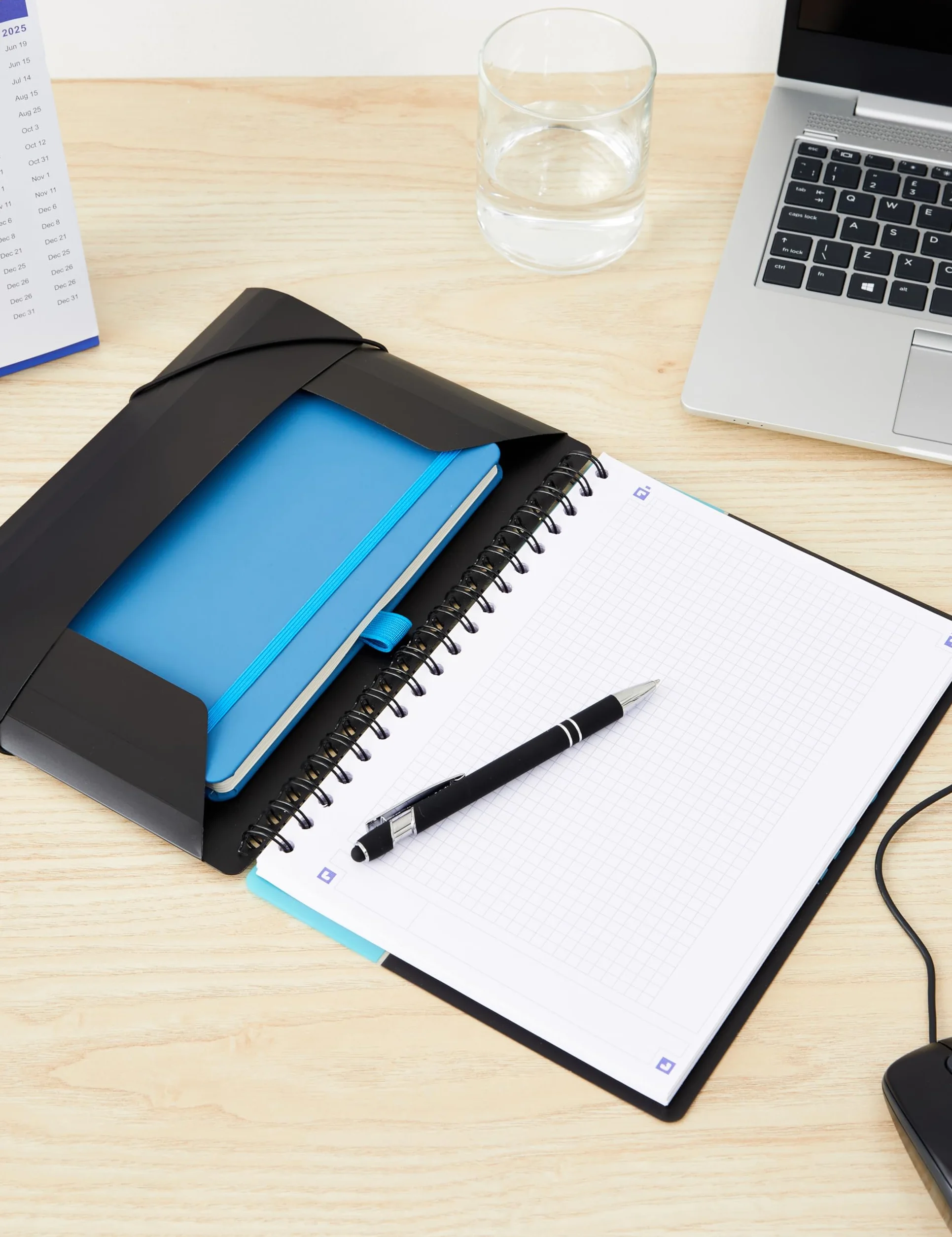 Oxford Nomadbook Cahier Spirale 17,6 x 25 cm 160 Pages Petits Carreaux Polypro