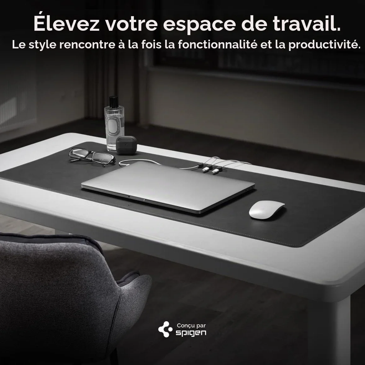 Spigen Tapis de Bureau Aimant Intégré Organisateur Câbles Sous-main Cuir PU Végan Tapis Souris XXL Imperméable Base Gomme Antidérapante Noir