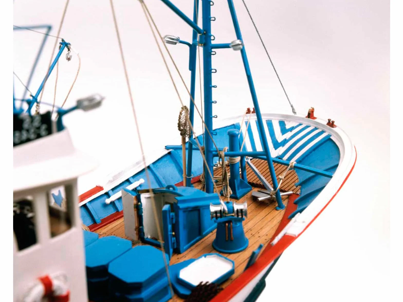 Artesanía Latina Maquette Bateau Bois Thonier Mar Cantábrico Marina II Échelle 1:50 Modèle 20506 Niveau Avancé