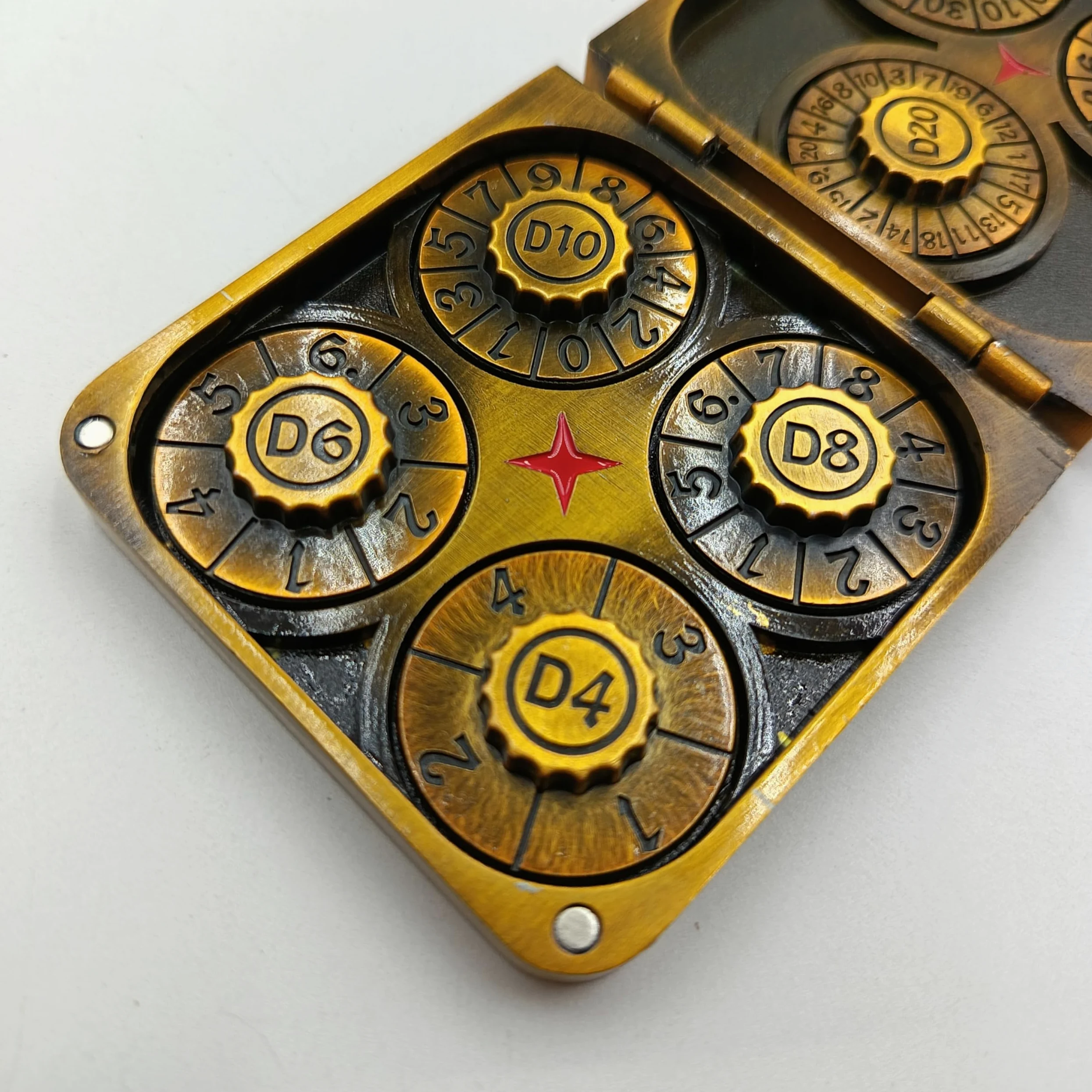 TOYVERSE Dés en Alliage, Couleur Or Ancien, 7-en-1 Roue rotative Pliable, Convient pour D&D, DND, RPG, MTG, Donjons et Dragons, Jeux de Plateau et Jeux de rôle, 15 Ans et Plus