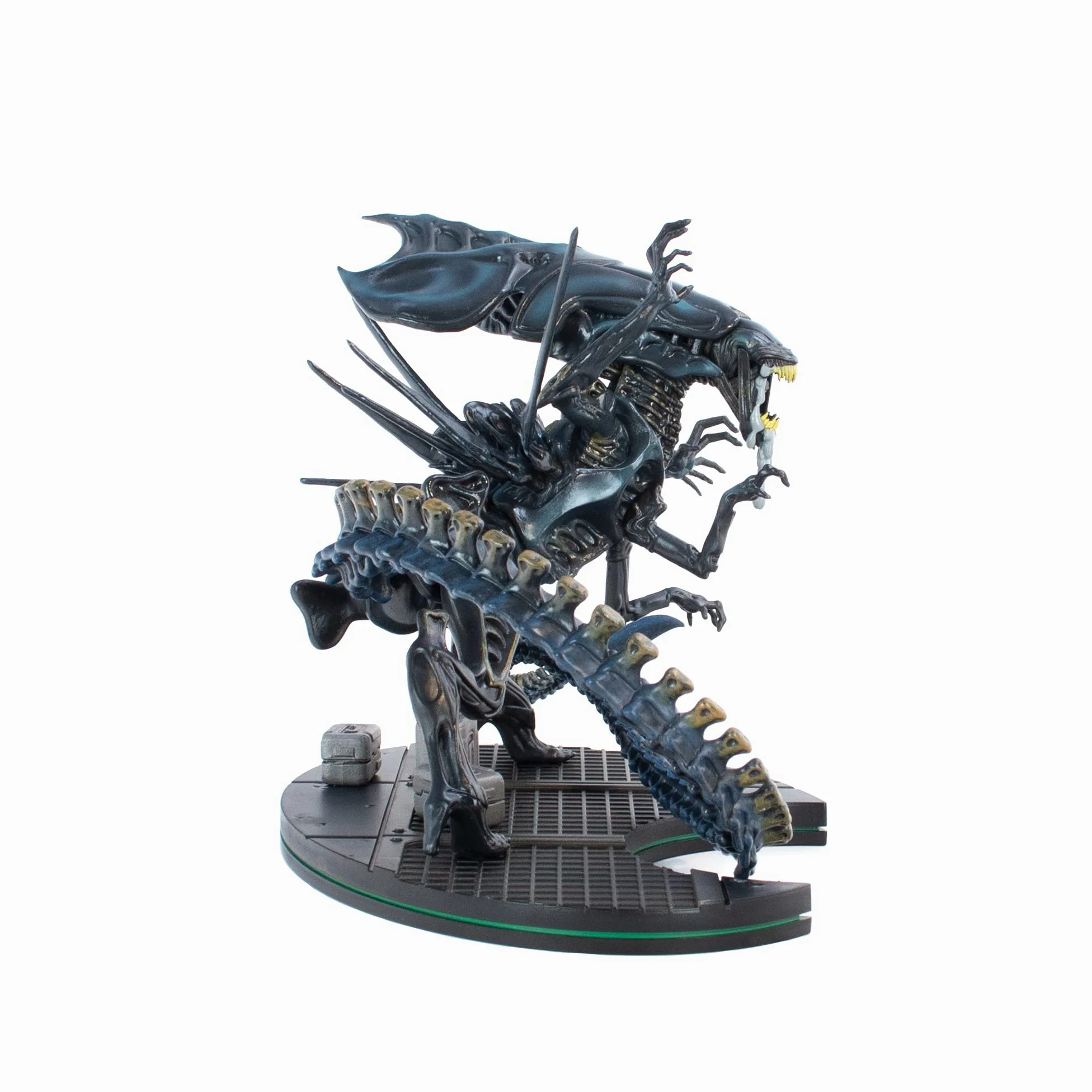 QUANTUM MECHANIX Quantum Mechanix Alien Queen Q-Fig Max Elite 6 inches