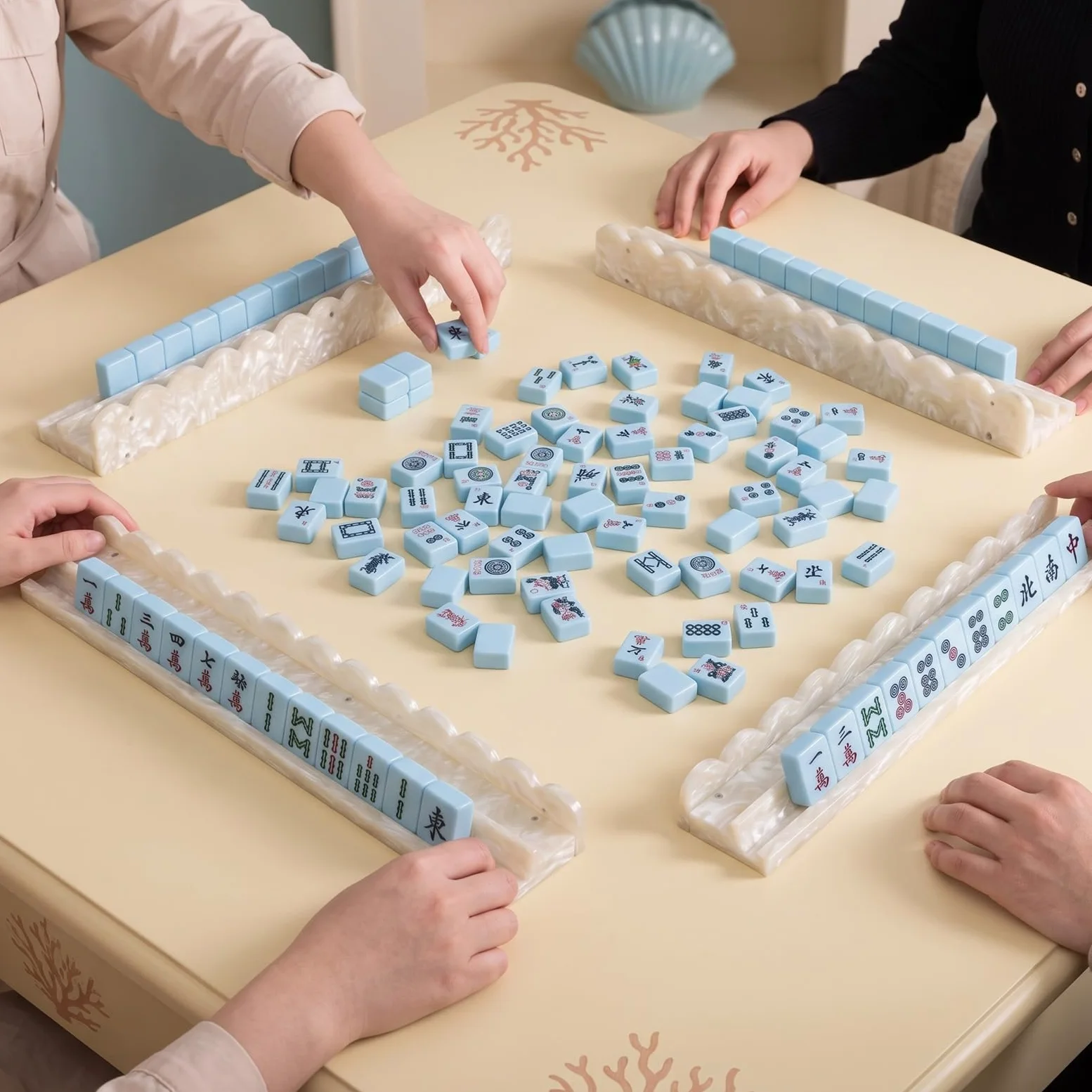 DoubleFill Lot de 4 supports de carrelage Mahjong en acrylique, bord festonné, nacré | Supports magnétiques à bords festonnés avec poussoir, tri des carreaux, organiseur tout-en-un pour jeux de mahjong à domicile