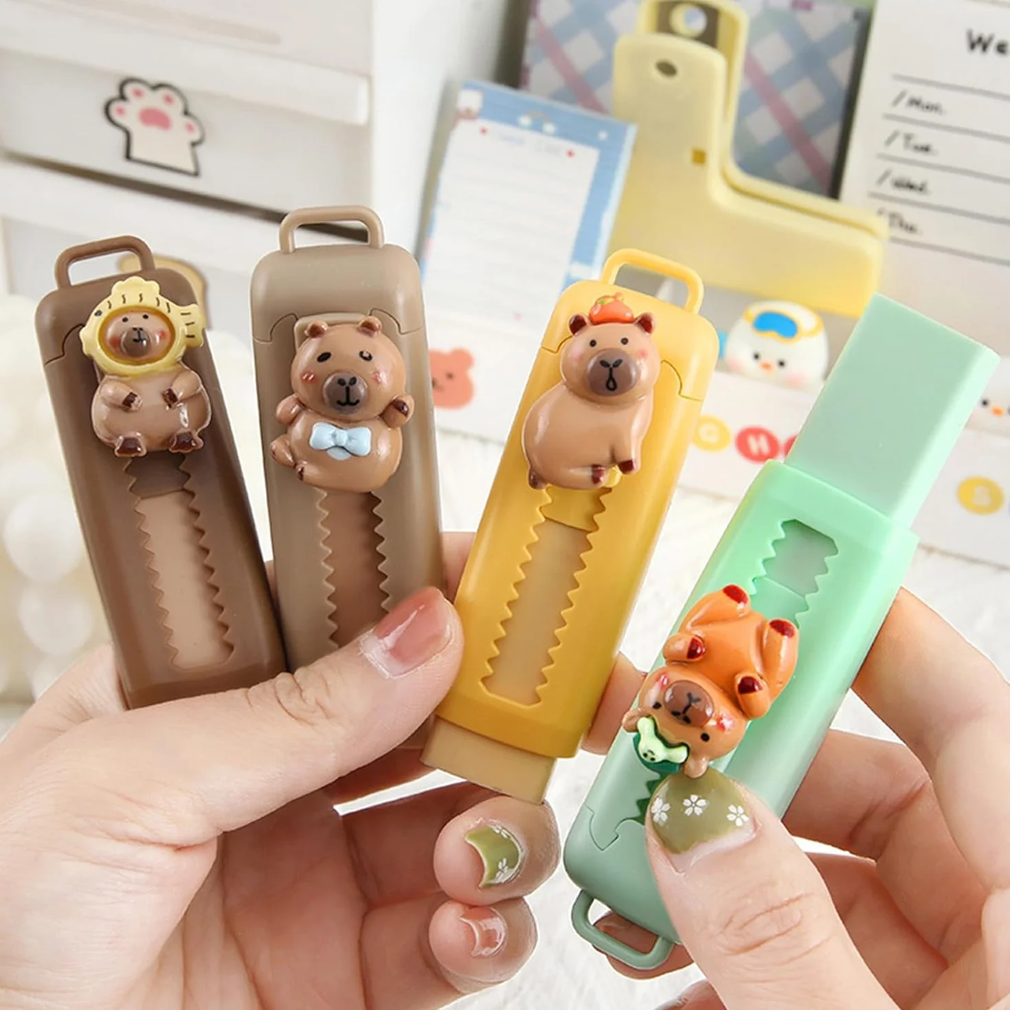 Gommes Capybara Rétractables - Gomme à Effacer Coulissante pour Enfants, Mécanisme Push-Pull, Fournitures Scolaires Originales