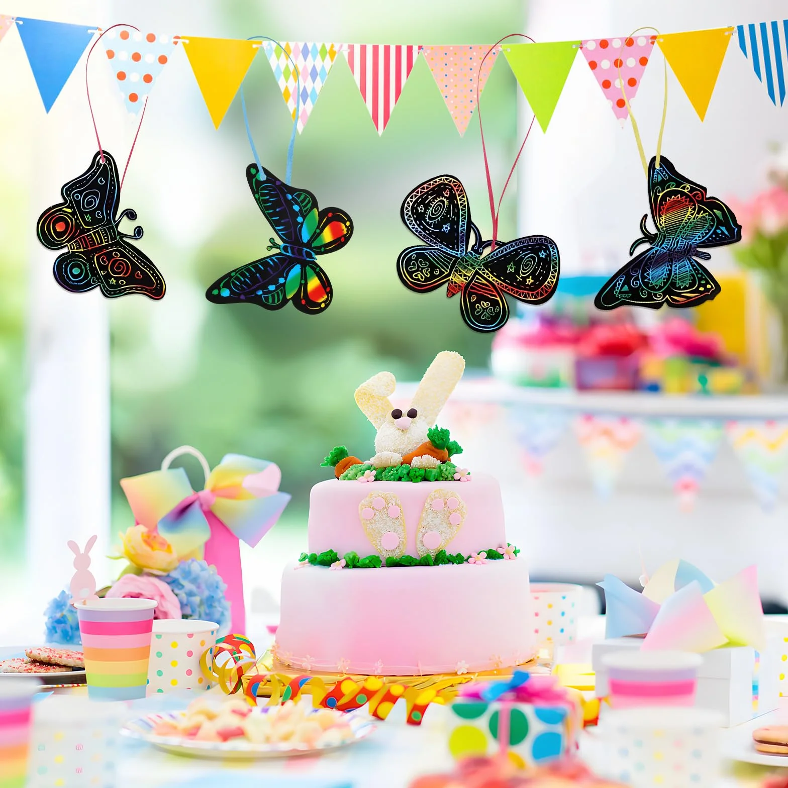 Carte à Gratter Papillon 48 Pcs, Scratch Art Enfant Arc-En-Ciel, Magique Papier a Gratter avec Stylo en Bambou, 12 Motifs