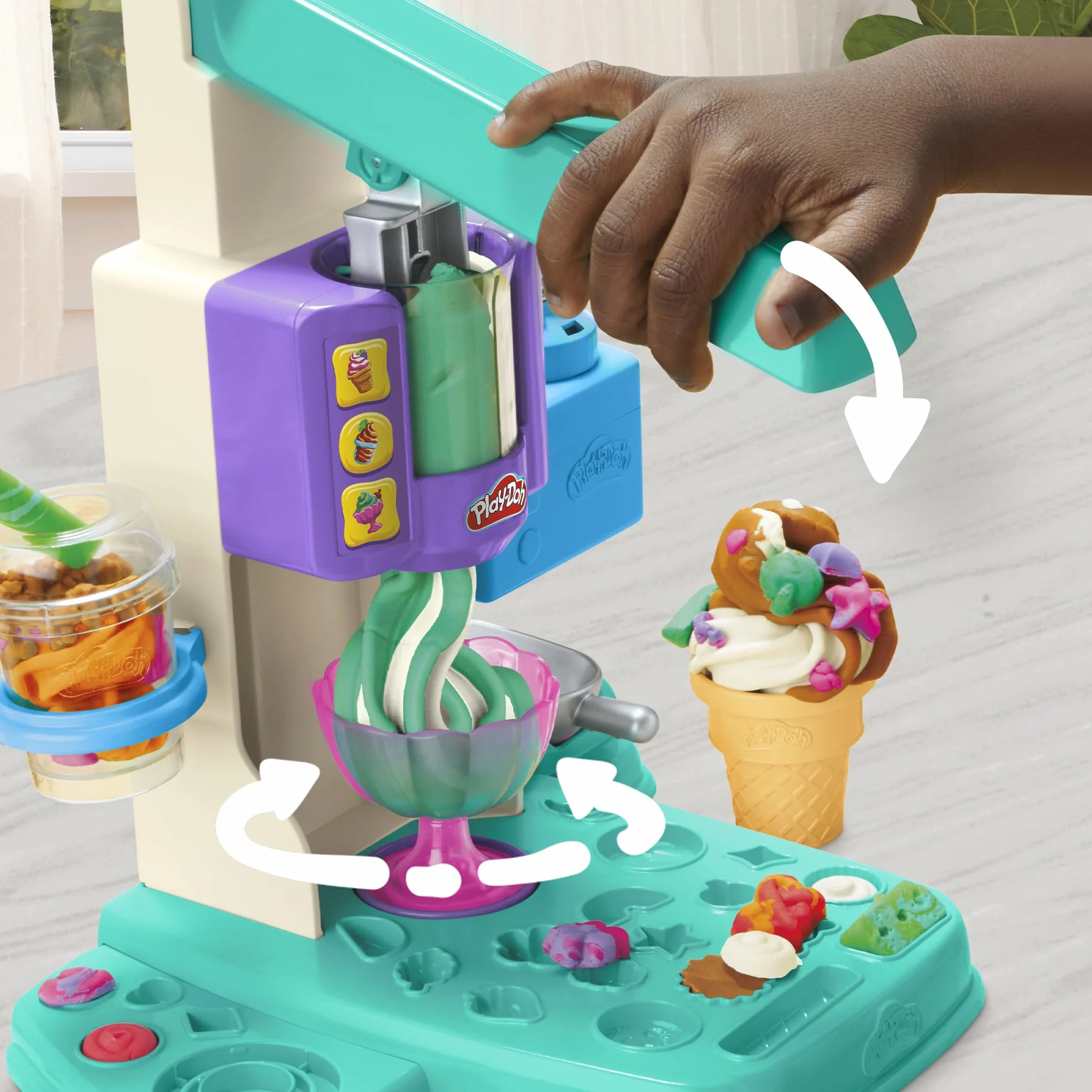Play-Doh Mes Glaces Arc-en-Ciel Pâte à Modeler Bicolore Machine à Crème Glacée Enfants 3 Ans