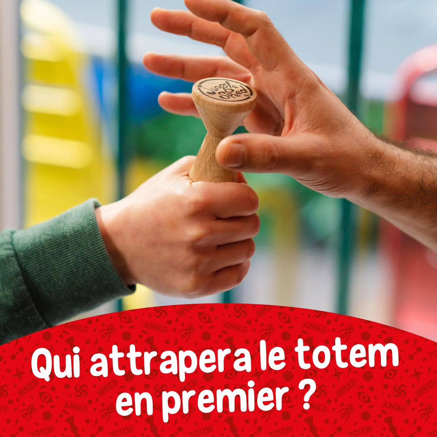 Asmodee Jungle Speed Classique Jeu de Rapidité Enfants 7 Ans 2-10 Joueurs Version Bois Eco-Responsable