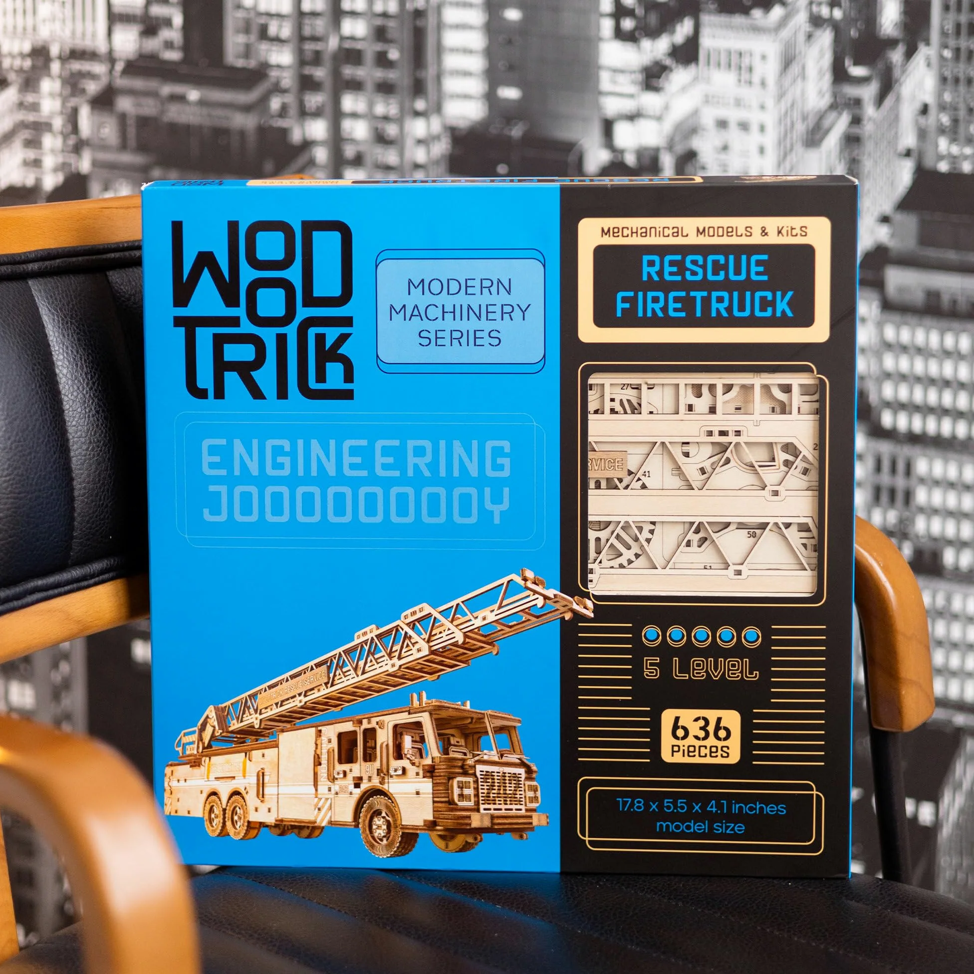 Wood Trick Rescue Firetruck Puzzle 3D en Bois pour Adultes à Construire | [636 Pièces] Roule sur 6,1 m - Kit de Maquette Mécanique de Locomotive en Bois DIY à Construire pour Adultes