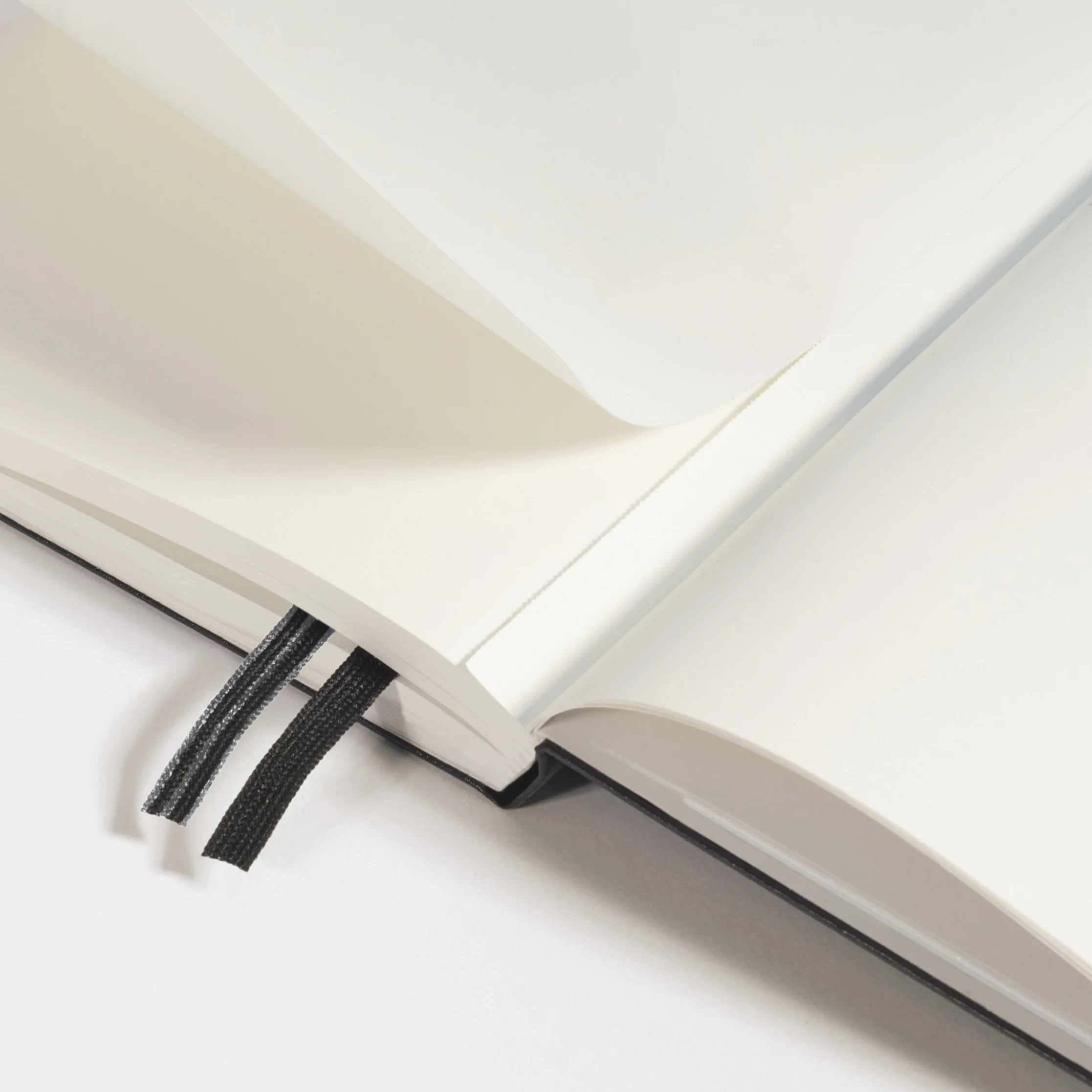 Leuchtturm1917 Carnet Medium A5 Pointillé 249 pages Noir