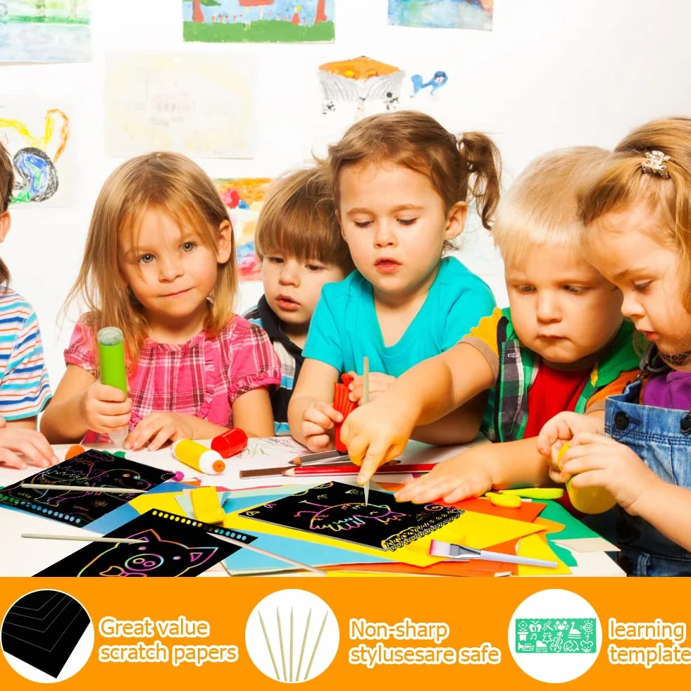 OFFCUP Carte à Gratter 2 Pack Scratch Art Notes Dessin pour Enfant avec 4 Règles de Gabarit et 4 Stylets en Bois 14x20cm