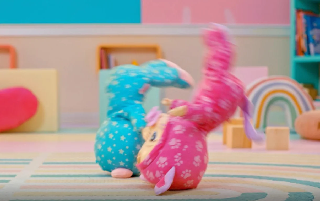 Lansay Mon BÉBÉ CABRIOLES Mimi Le Chat Poupée Interactive Pyjama Chaton Jouet Éveil 2 Ans+