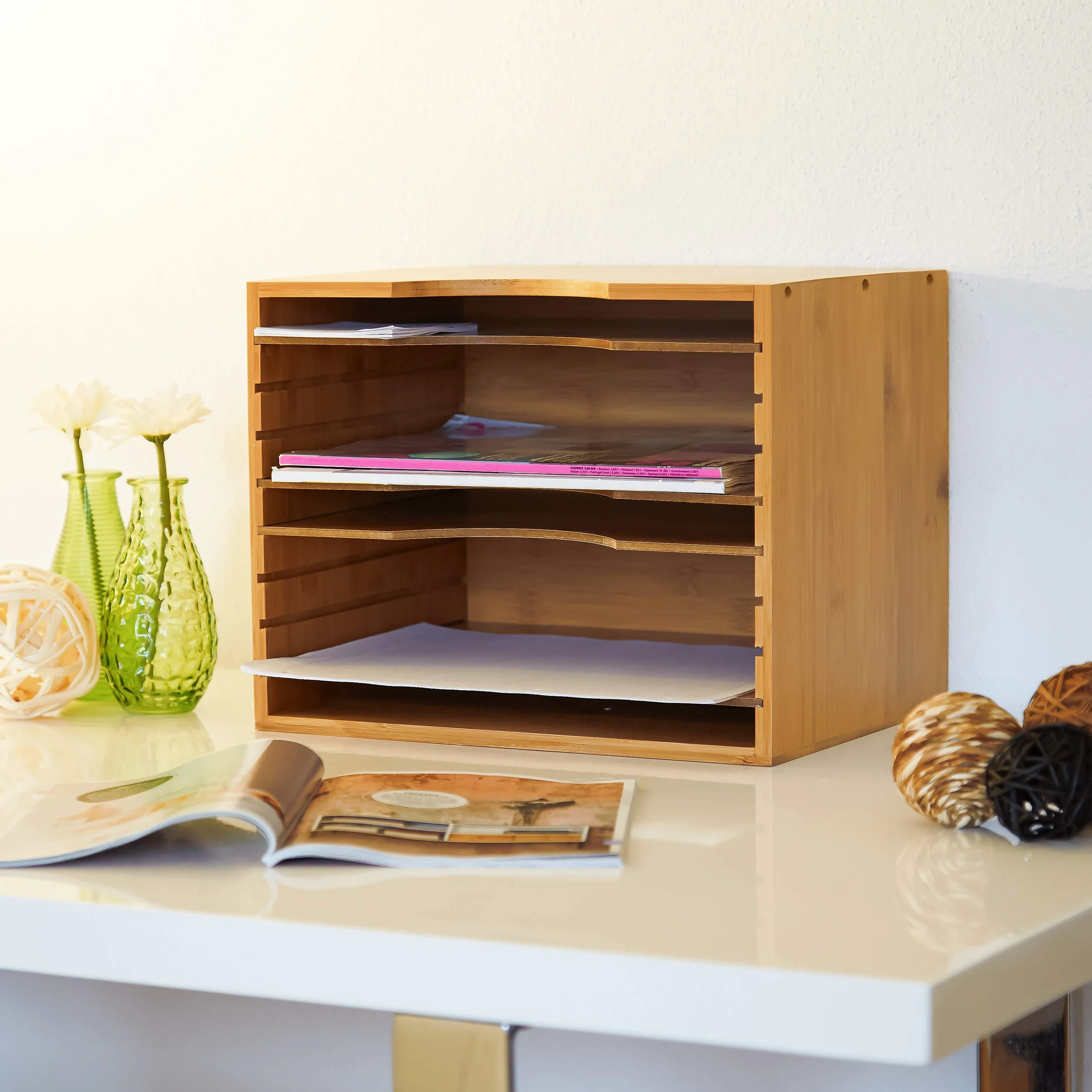 Relaxdays Corbeille à courrier en bambou organiseur de bureau porte-document 26,5 x 33,5 x 24,5 cm