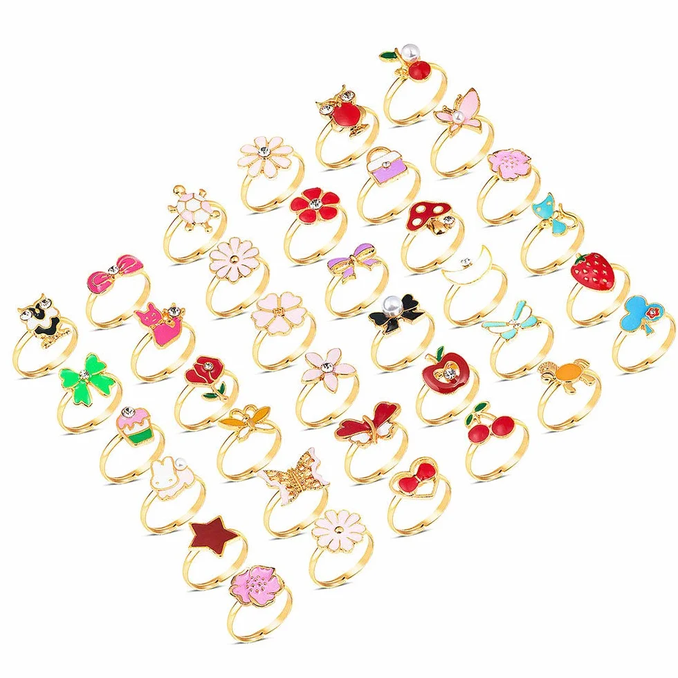 Diealles Shine 36 Pièces Bagues pour Enfants, Ensemble de Bagues Petites Filles avec Boîte Coeur Rose