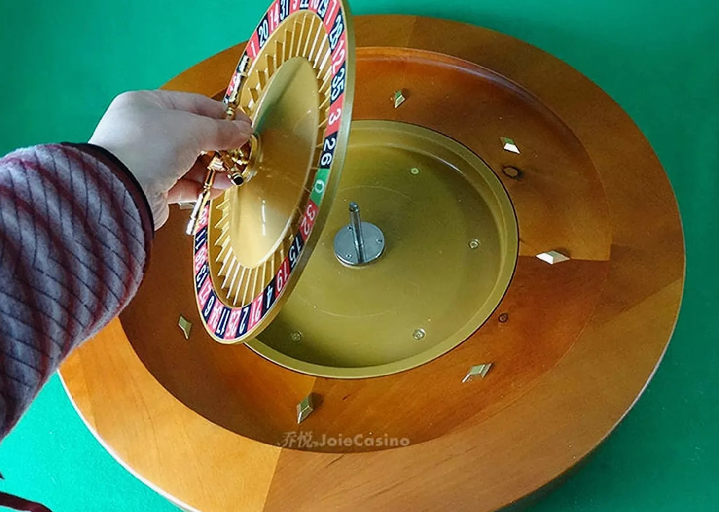 Roulette, Roulette de luxe en bois 18 pouces, massif avec double zéro